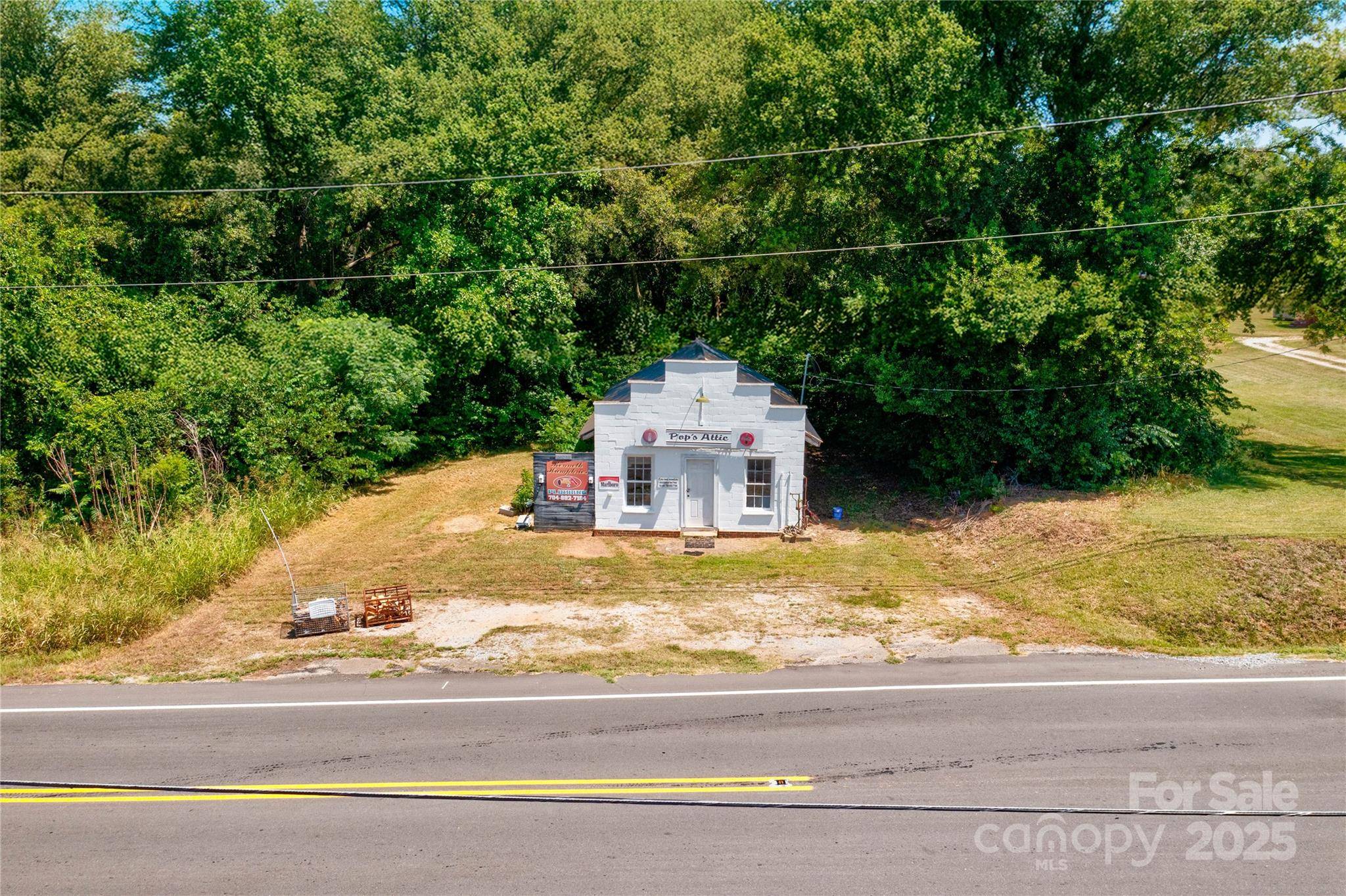 231 E College AVE, Boiling Springs, NC 28152