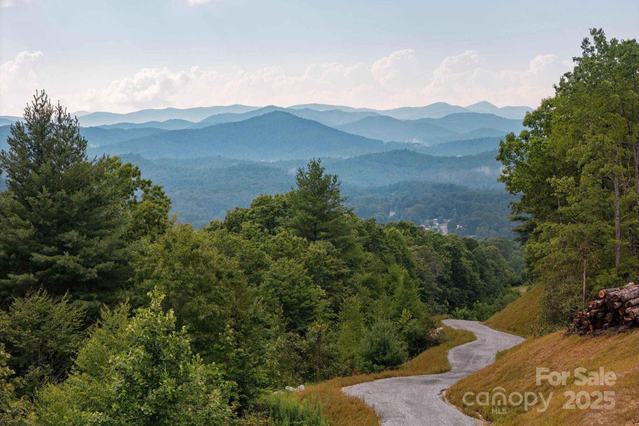 Lot # 5 Masterpiece View DR #5, Hendersonville, NC 28739
