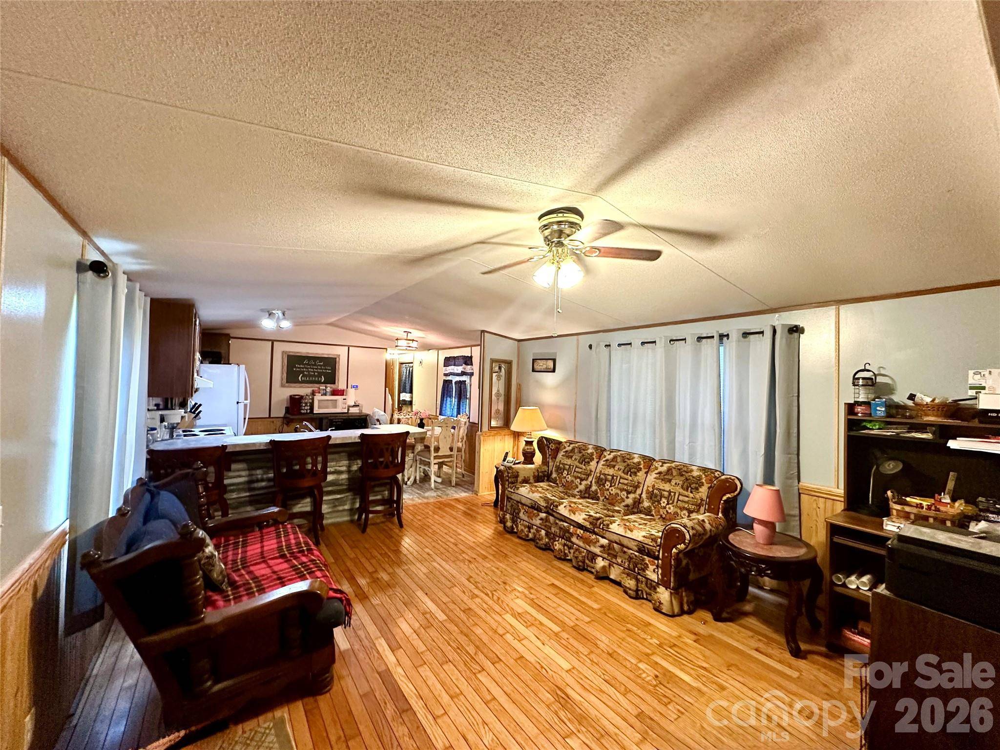 492 Chestnut Mountain RD, Spruce Pine, NC 28777