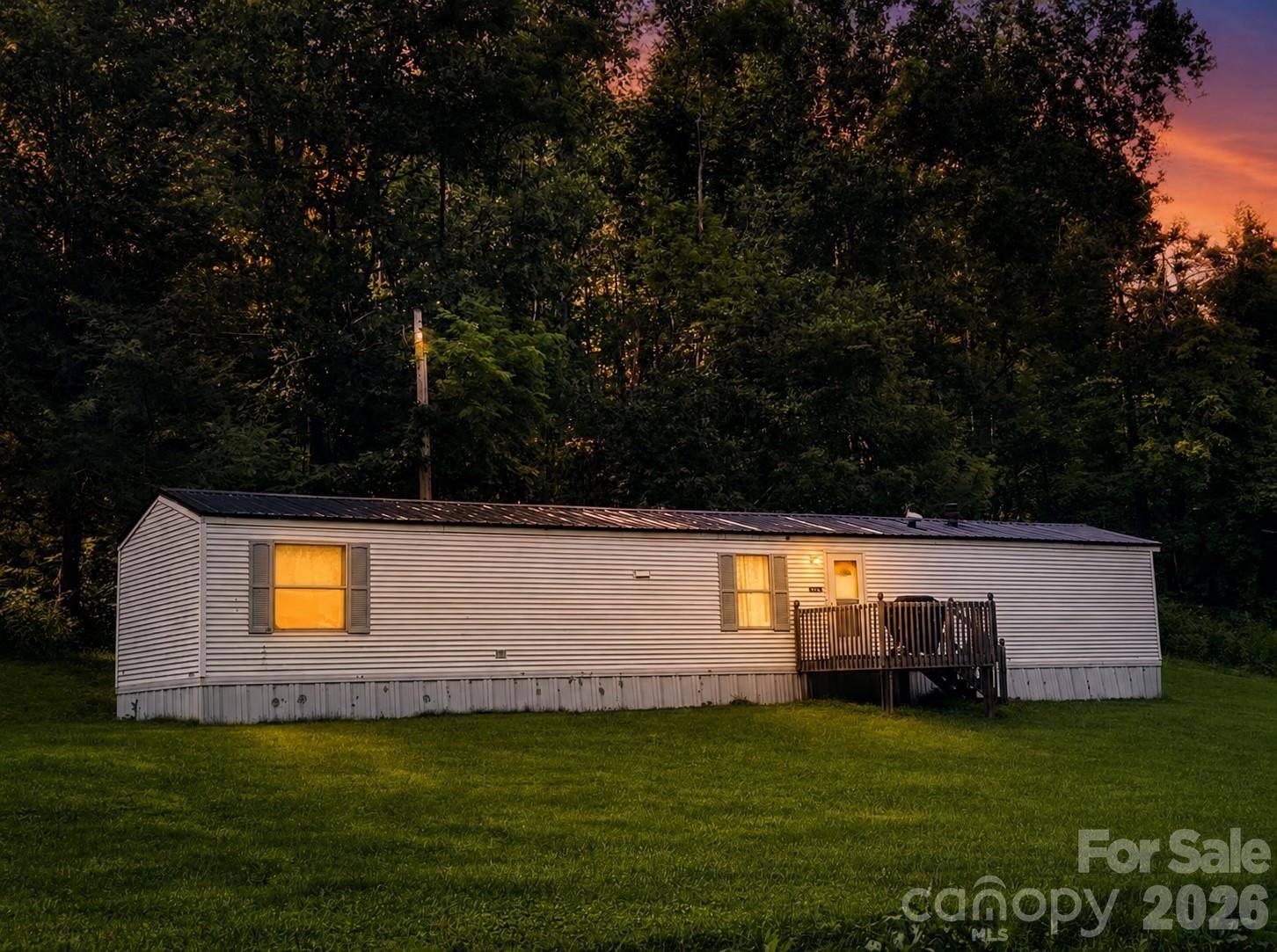 492 Chestnut Mountain RD, Spruce Pine, NC 28777