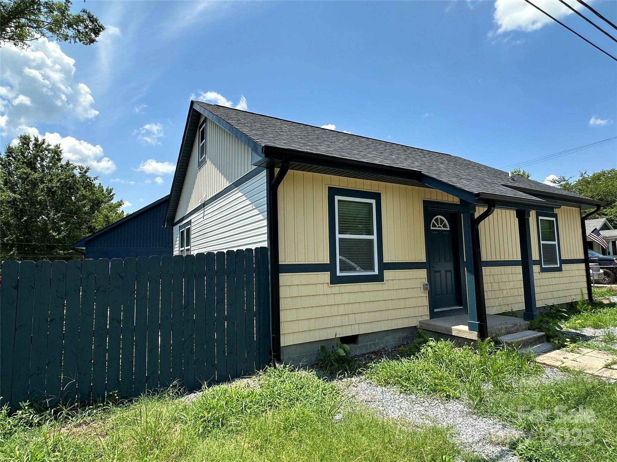 1409 enochville RD, Kannapolis, NC 28081