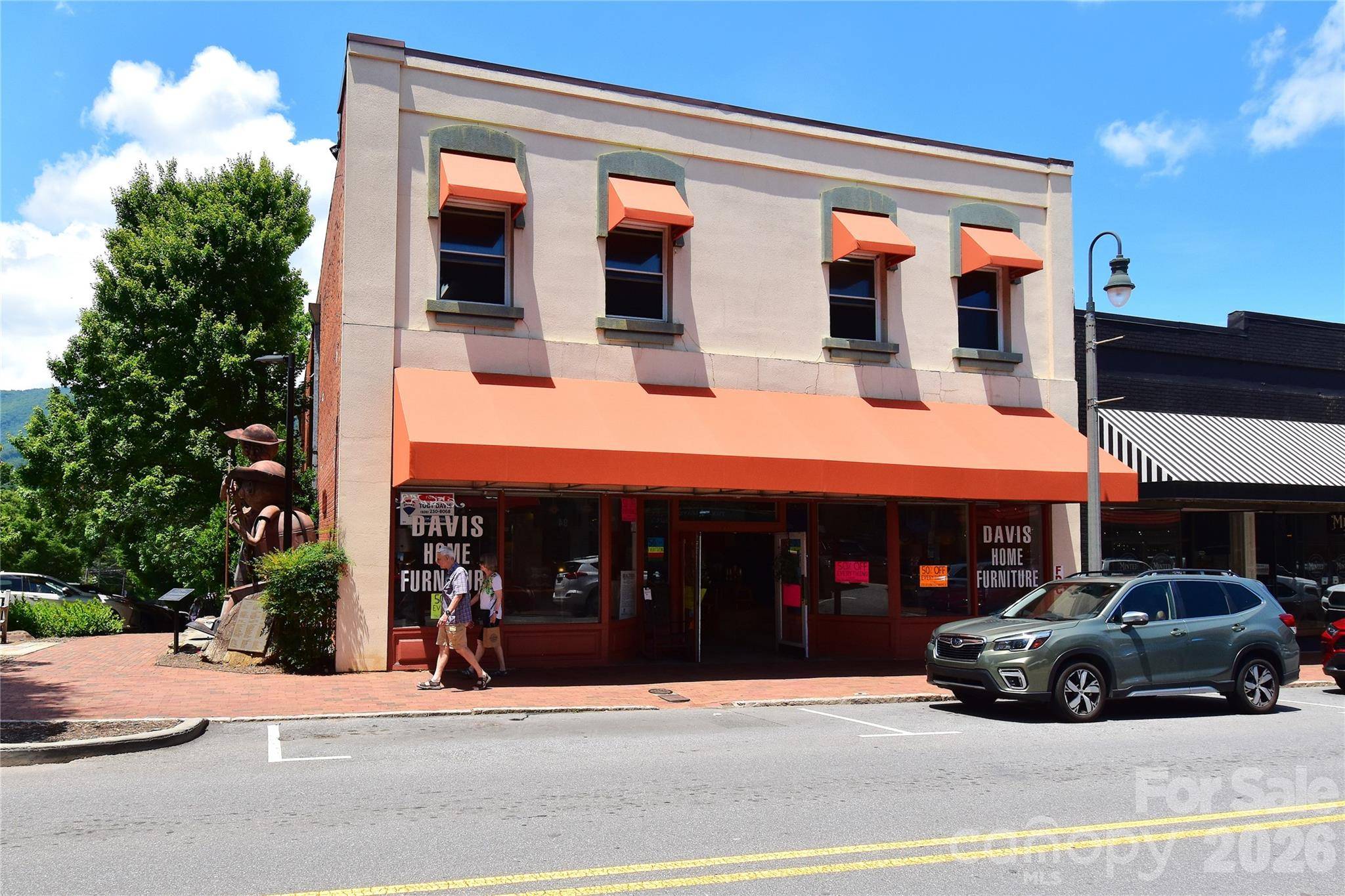 93 N Main ST, Waynesville, NC 28786