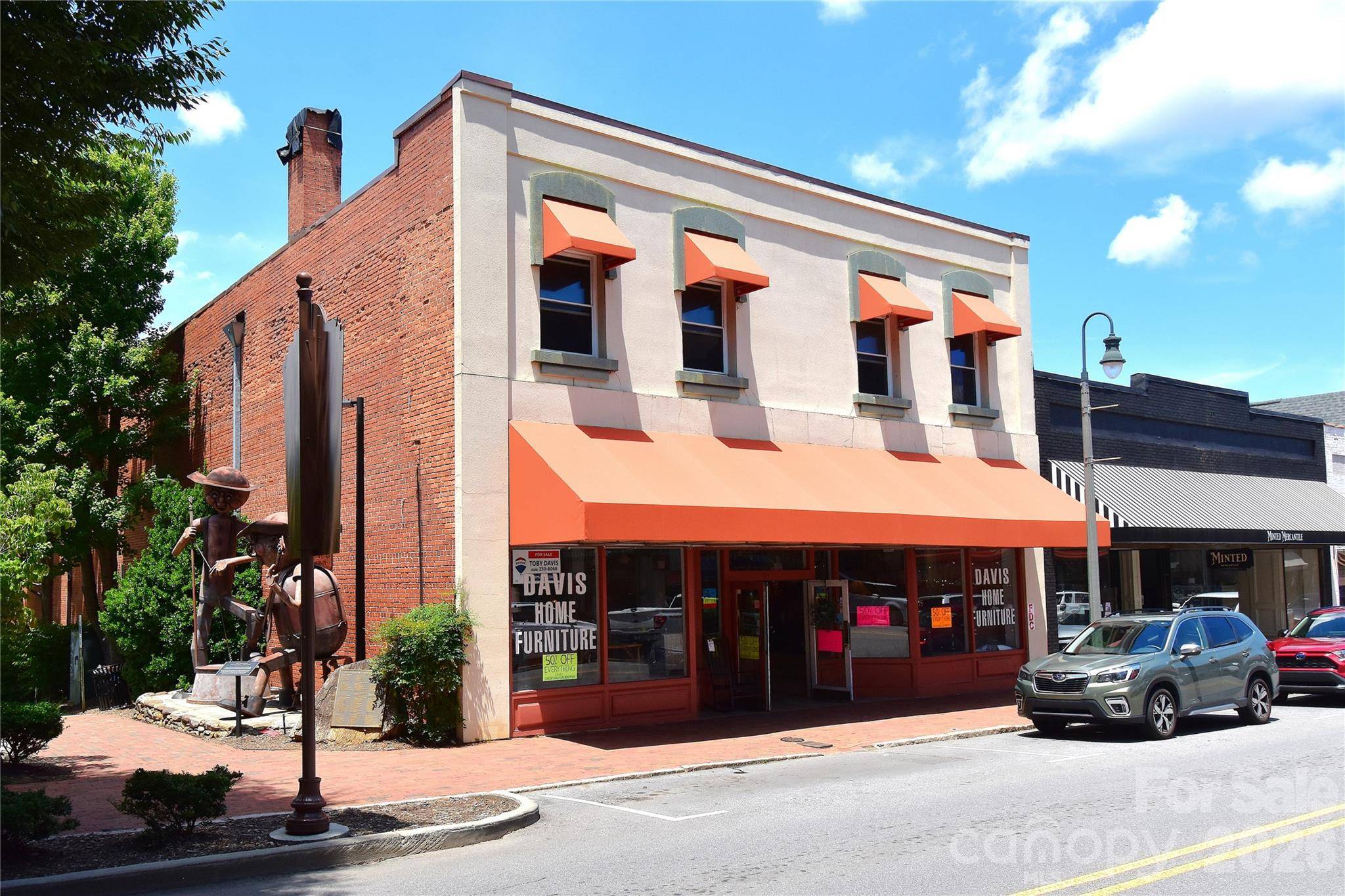 93 N Main ST, Waynesville, NC 28786