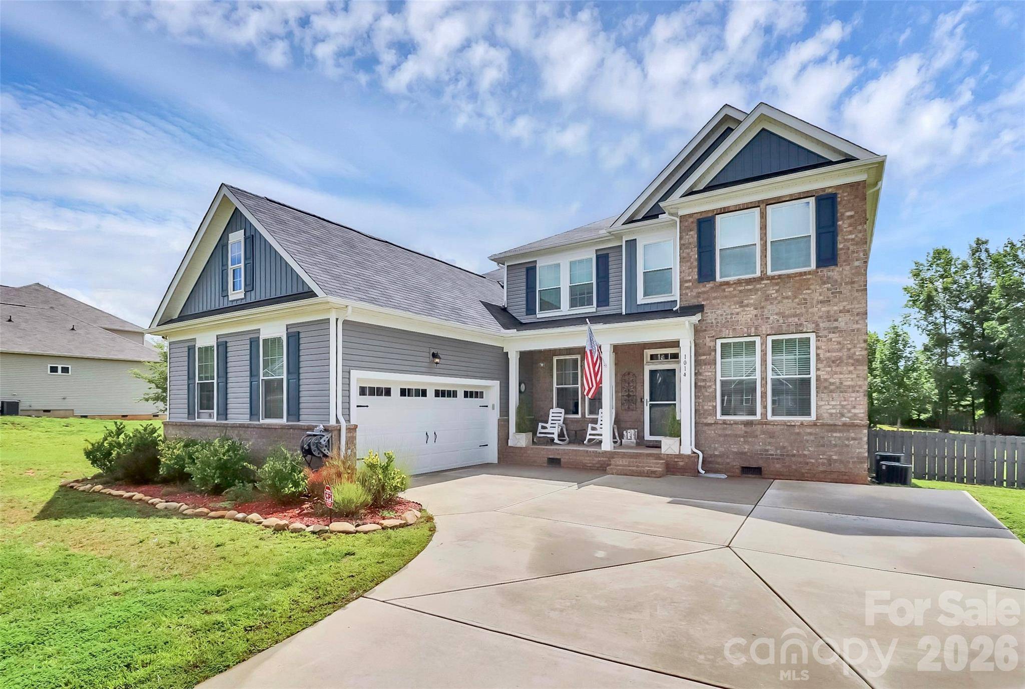 1014 Willow Grove LN, York, SC 29745