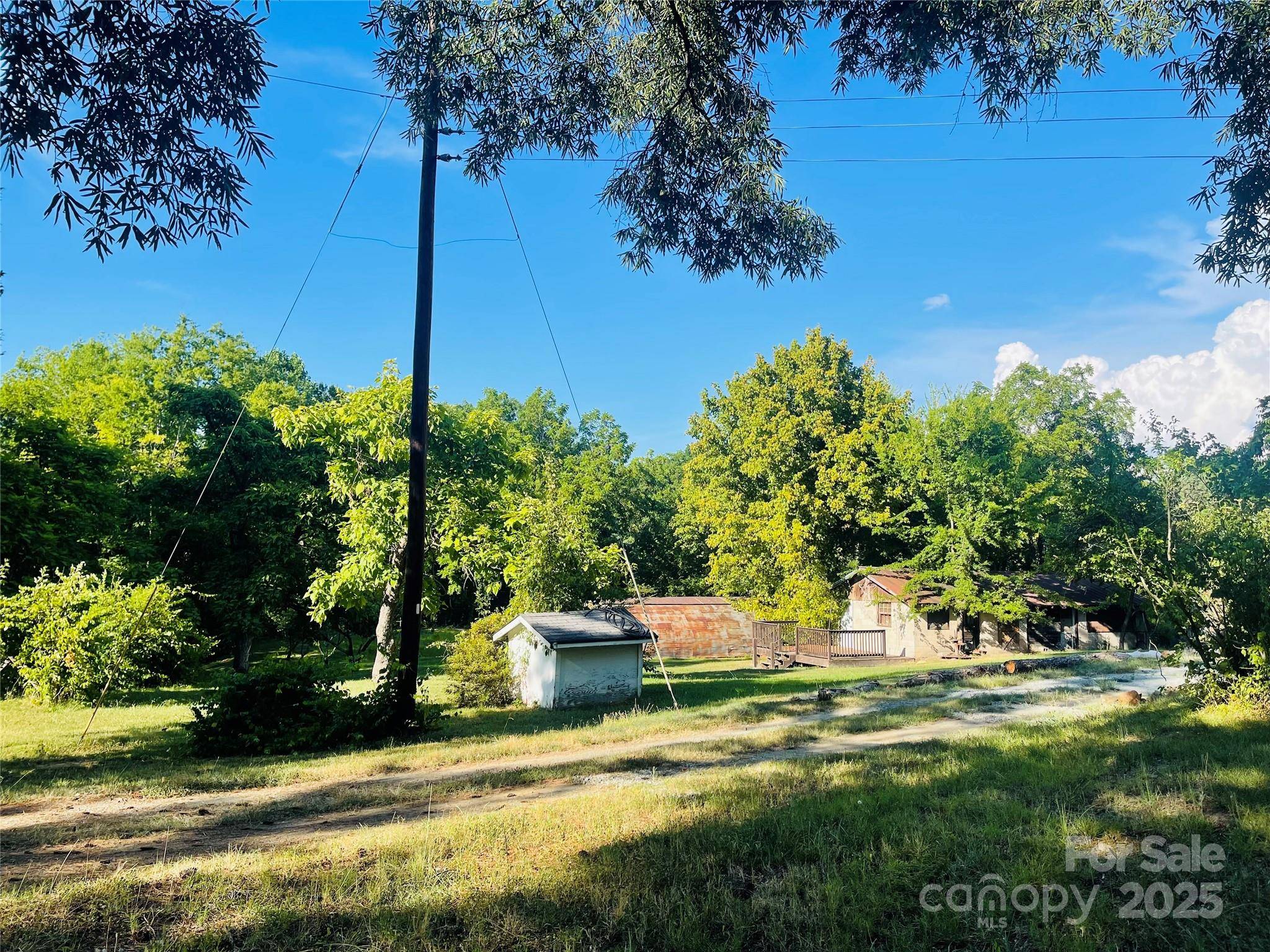 2639 Wildlife RD, Charlotte, NC 28214