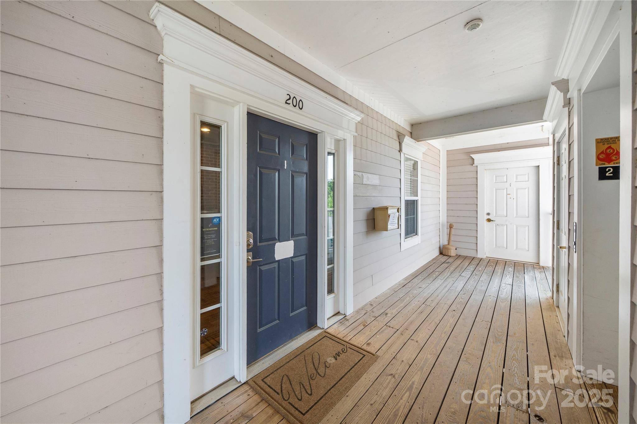 575 Davidson Gateway DR #200, Davidson, NC 28036