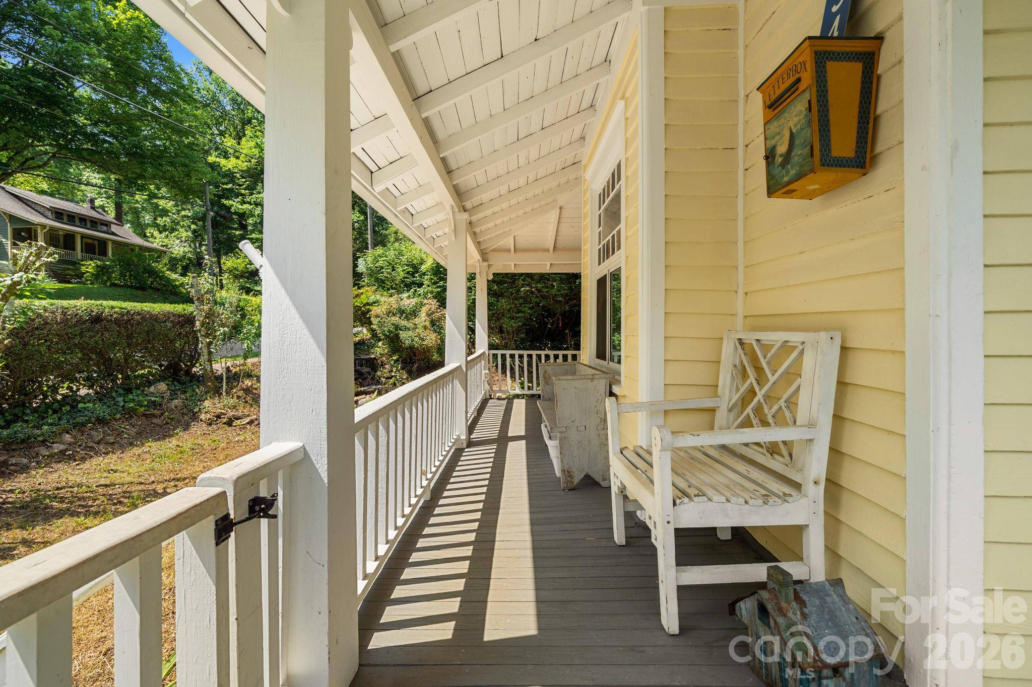 334 Greenville ST, Saluda, NC 28773