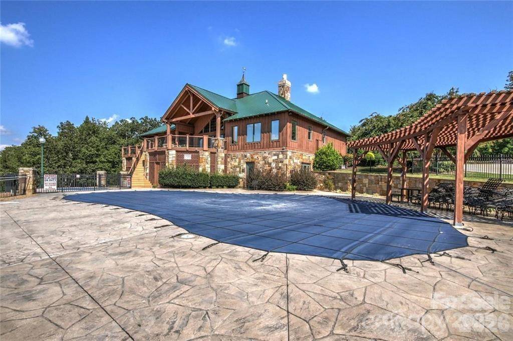 350 Pinnacle TRL, Denton, NC 27239