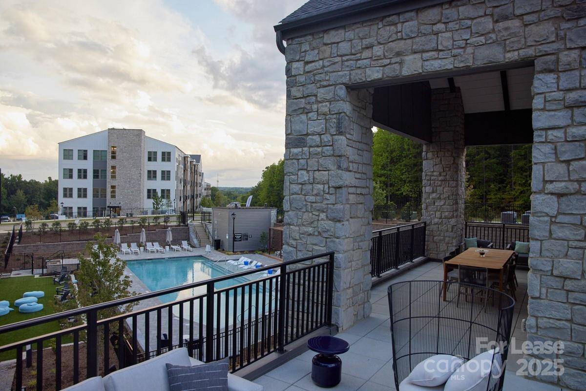 9132 Senator Royall DR #B1, Charlotte, NC 28262