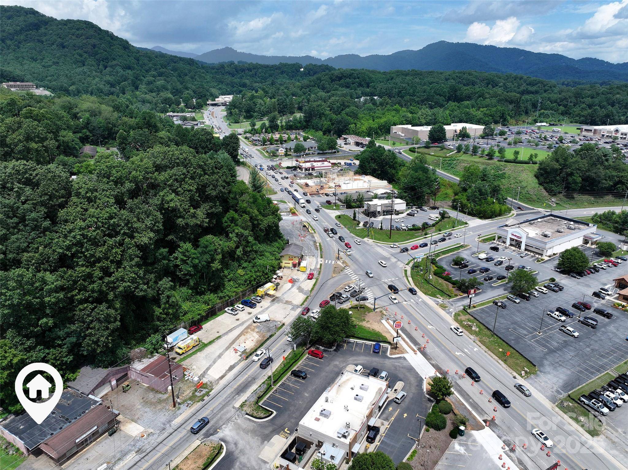 719 Dellwood City RD, Waynesville, NC 28786