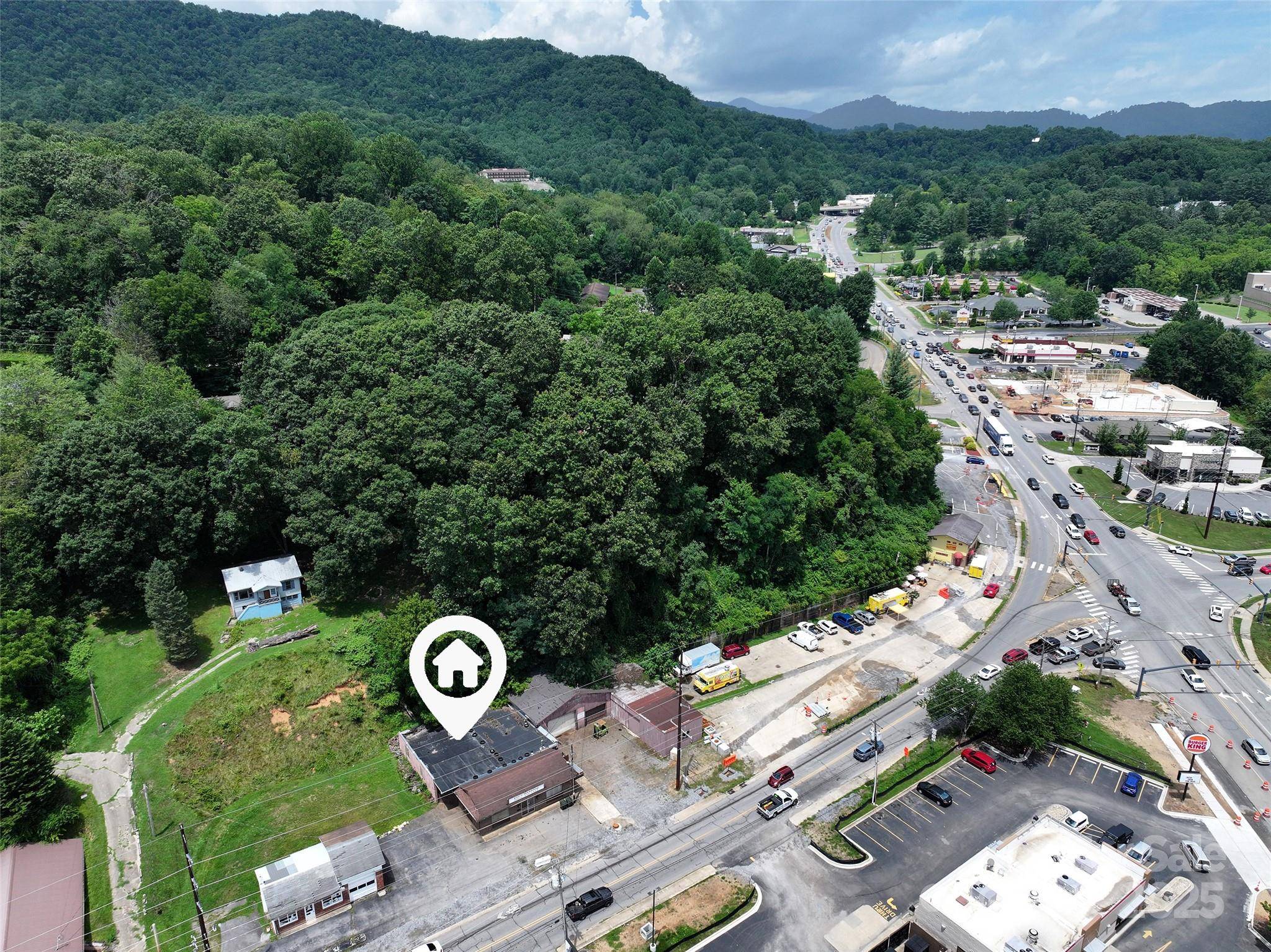 719 Dellwood City RD, Waynesville, NC 28786
