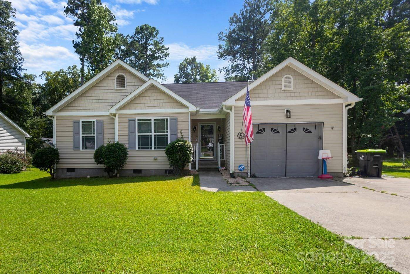 1198 E Middleton DR, Creedmoor, NC 27522