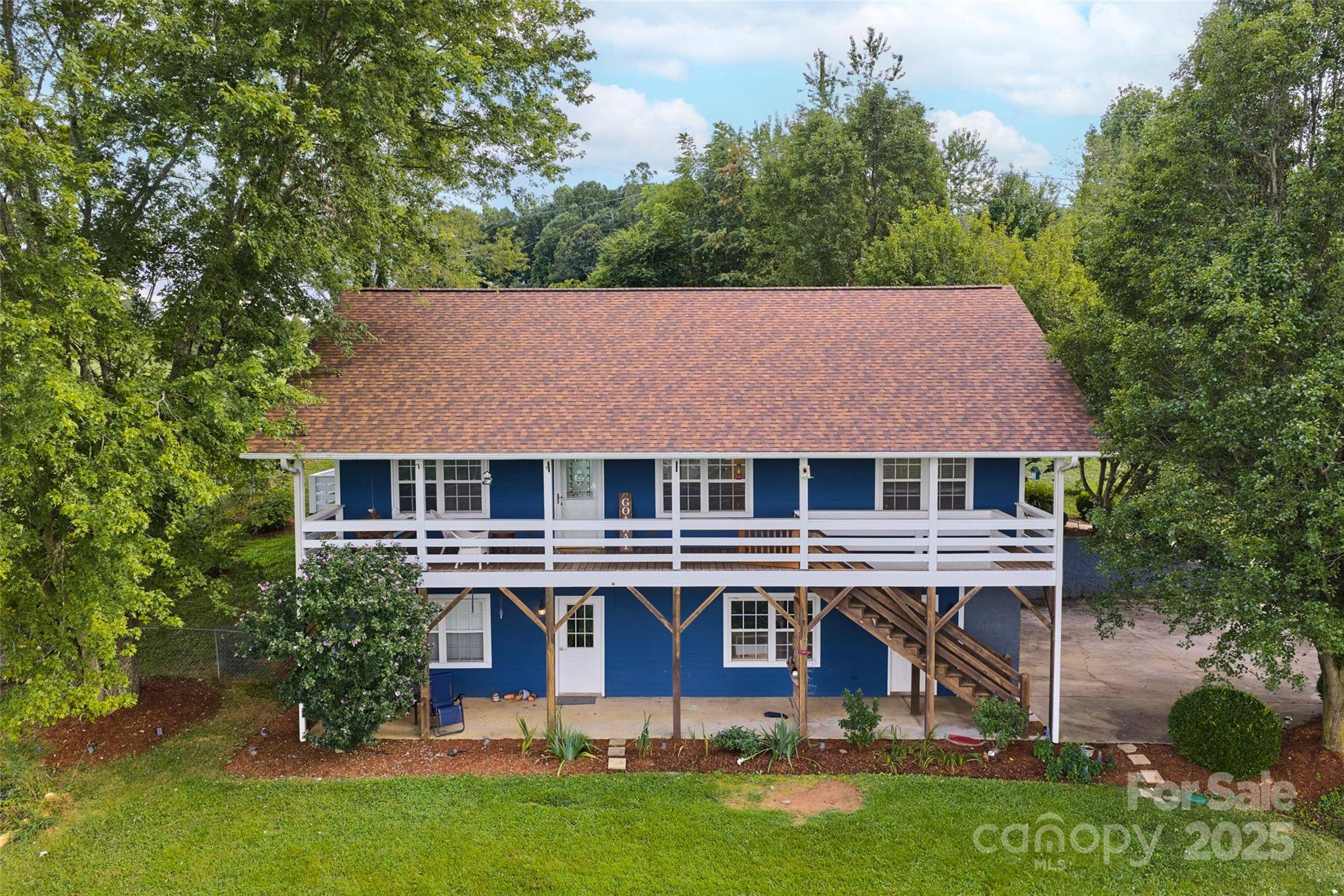 271 Breton Ridge RD, Leicester, NC 28748