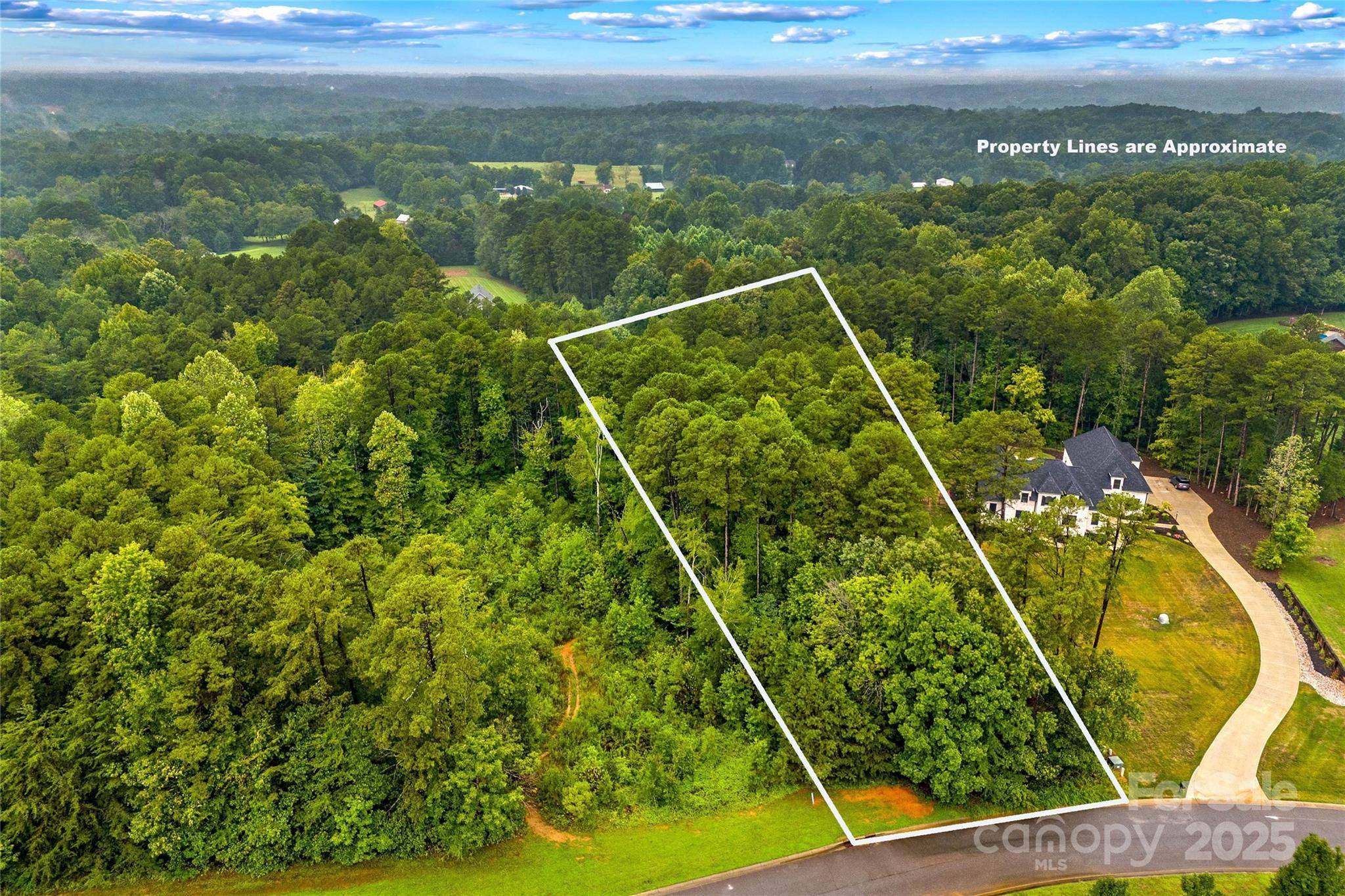 165 Wellington Estates DR, China Grove, NC 28023