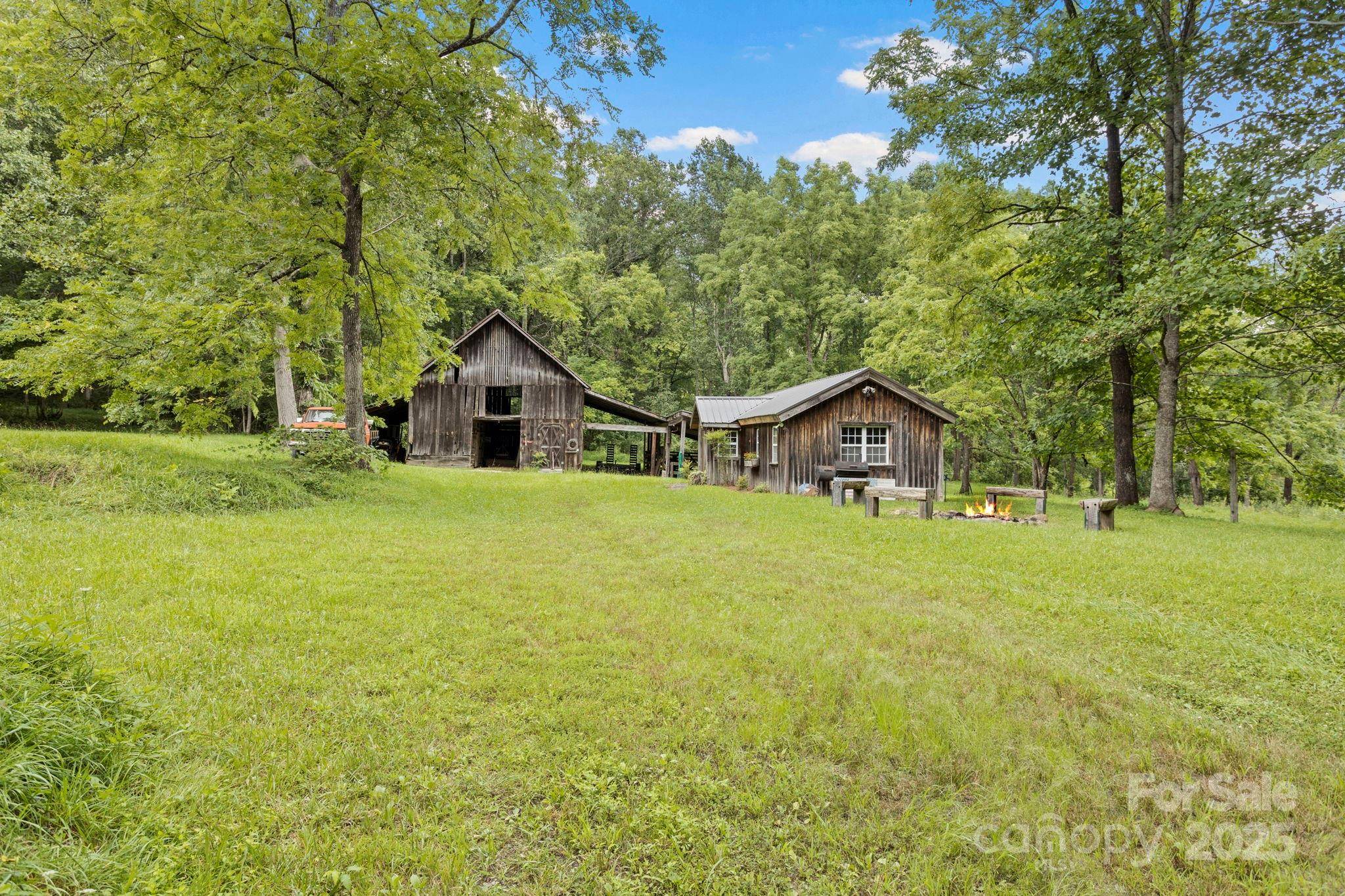 0 S Bobs Creek RD, Zirconia, NC 28790