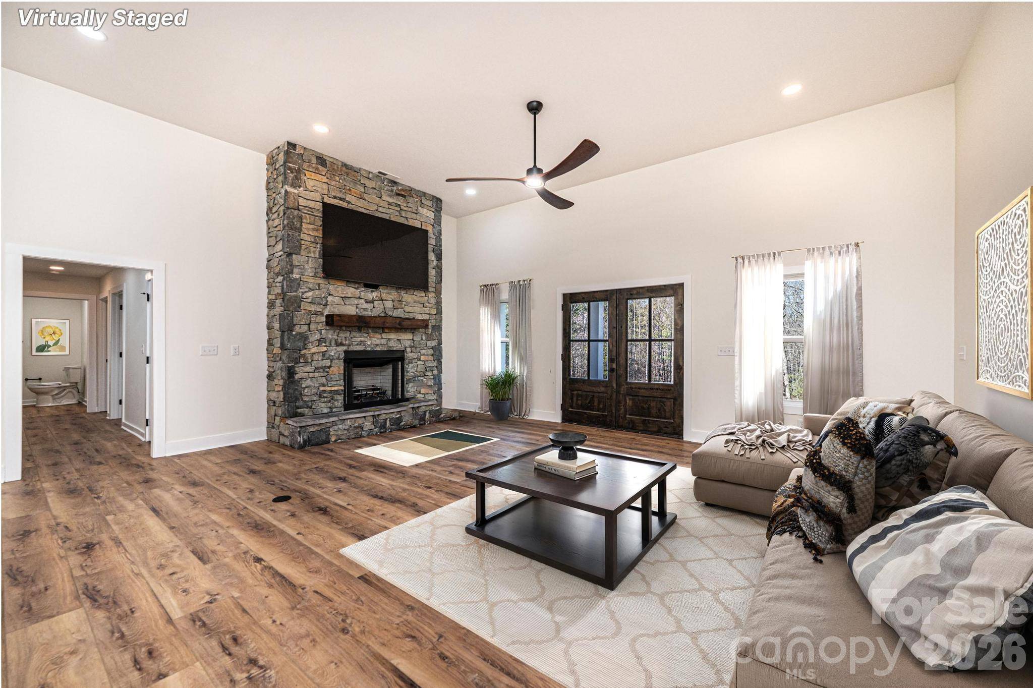 1721 Songbird CT SE, Lenoir, NC 28645