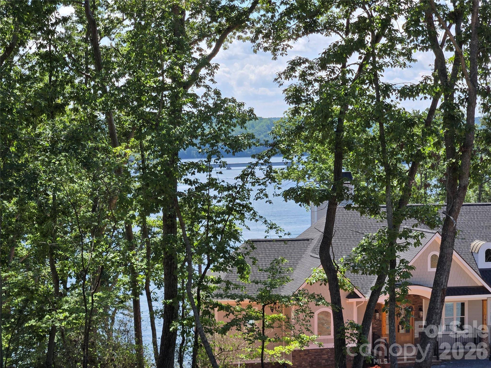 178 Kingfisher CT #29, Badin Lake, NC 28127