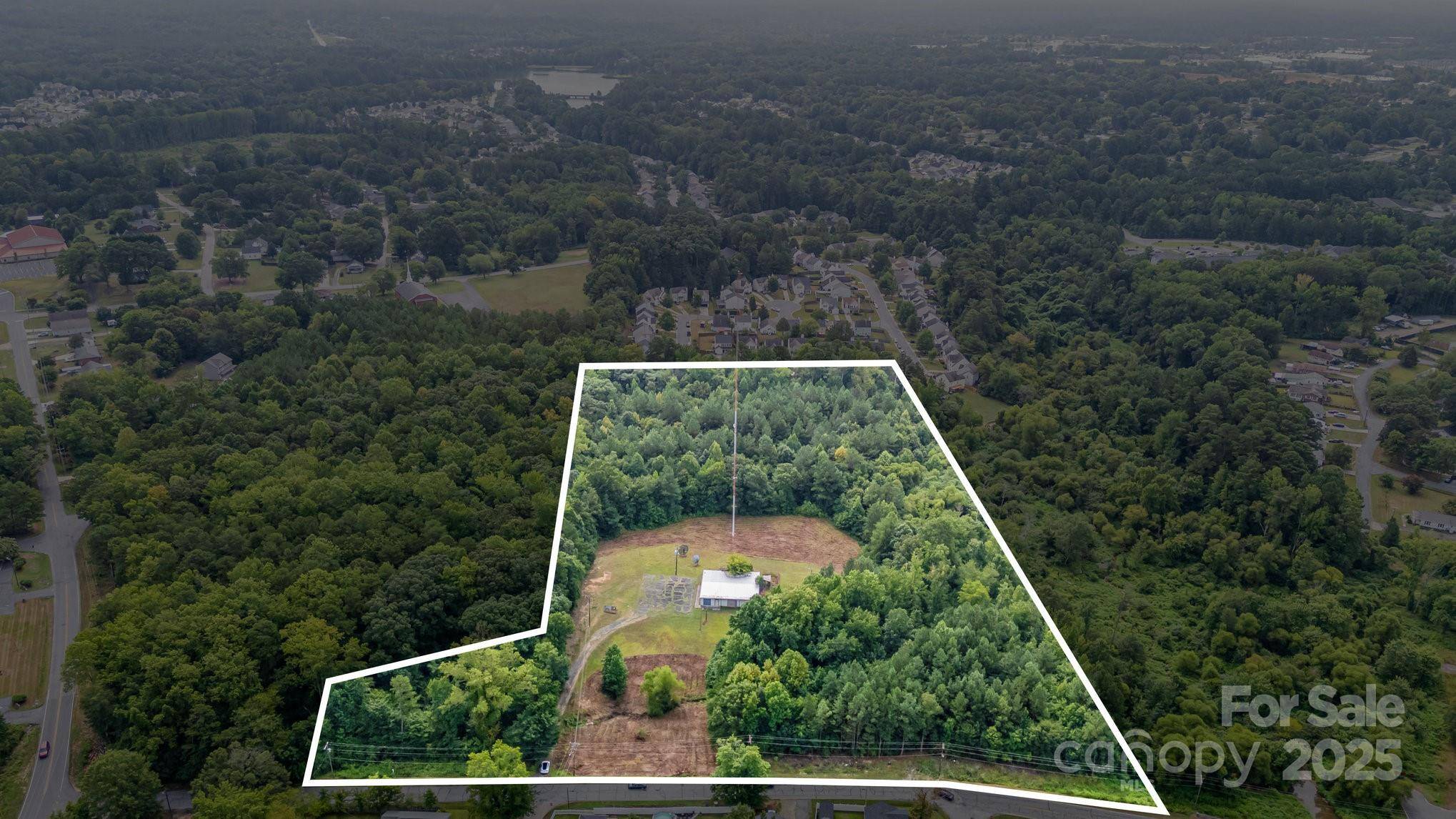 910 Fairview ST, Kannapolis, NC 28083