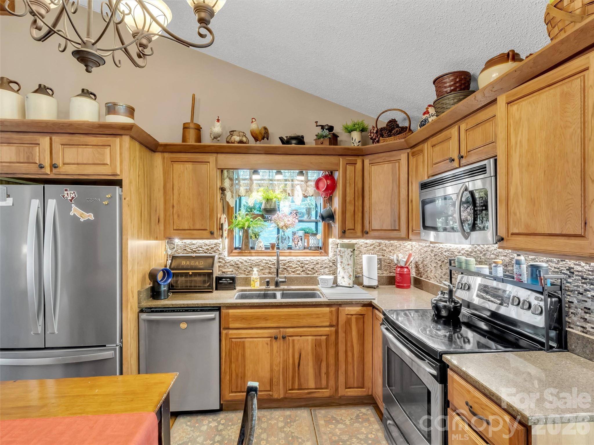 346 Wendy WAY, Clyde, NC 28721