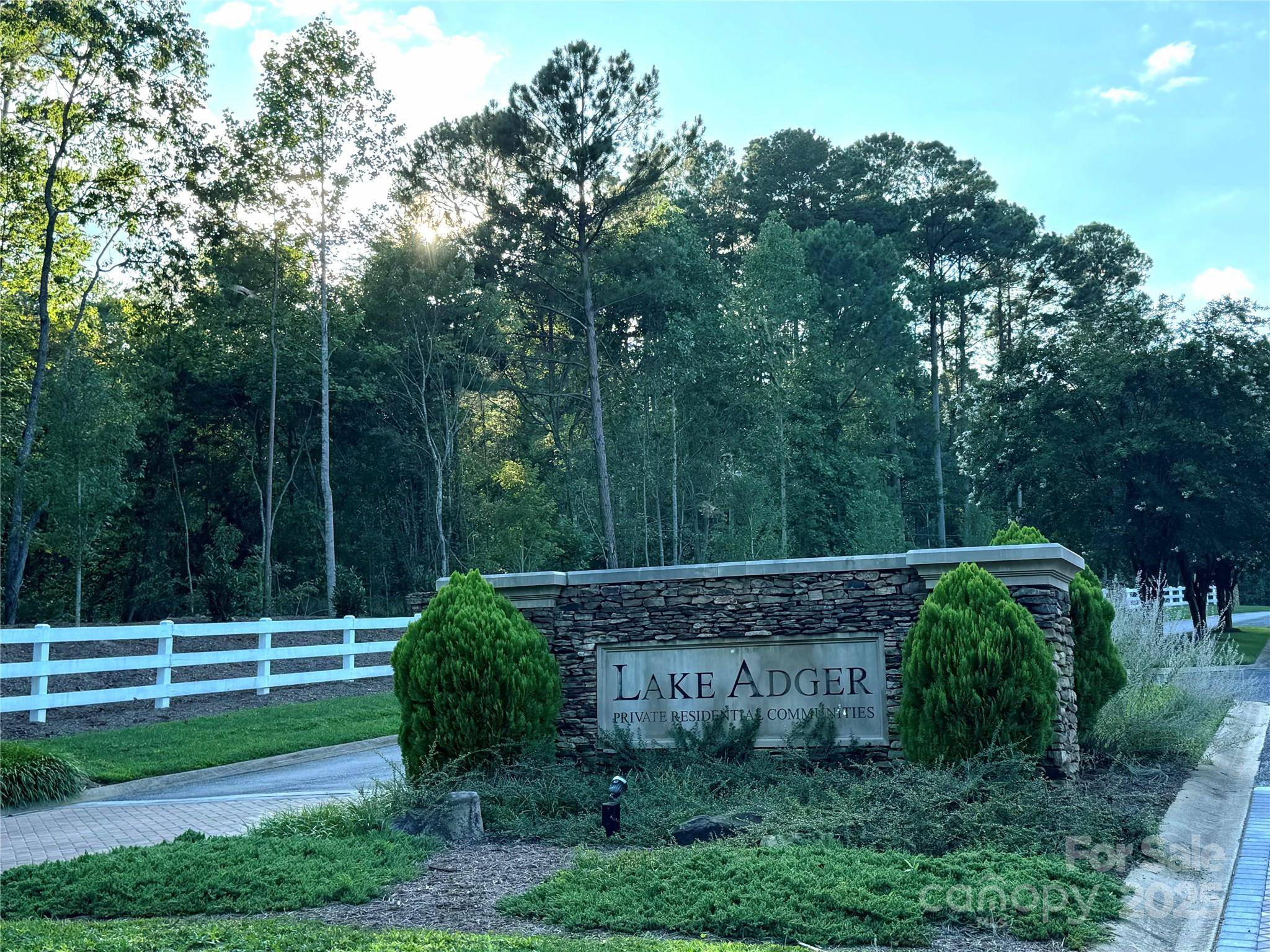 lots 11/12 South Pointe RD, Mill Spring, NC 28756