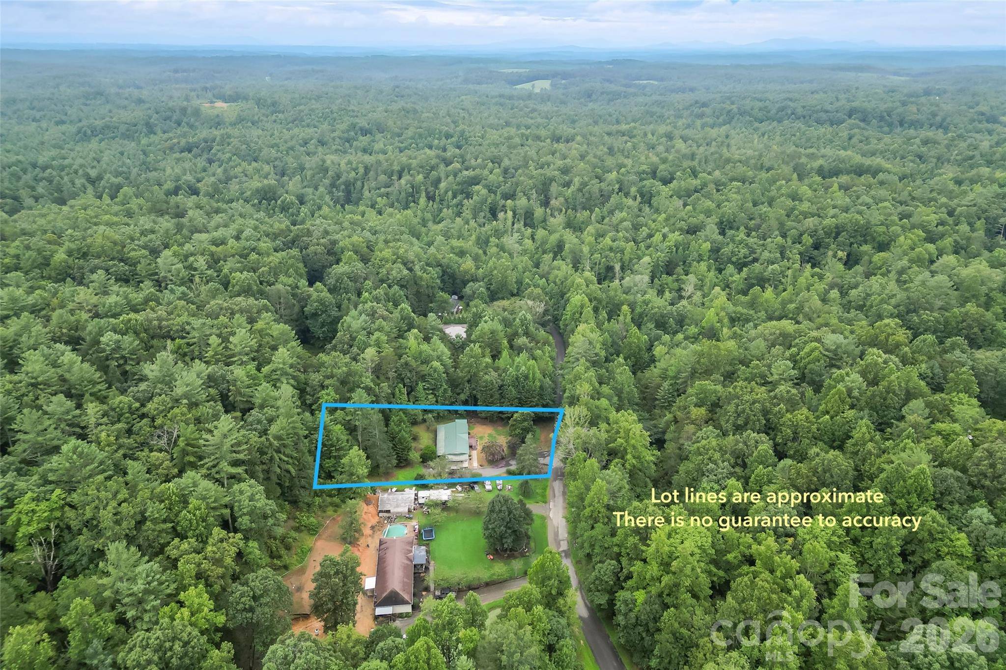 2236 Sisue ST, Morganton, NC 28655