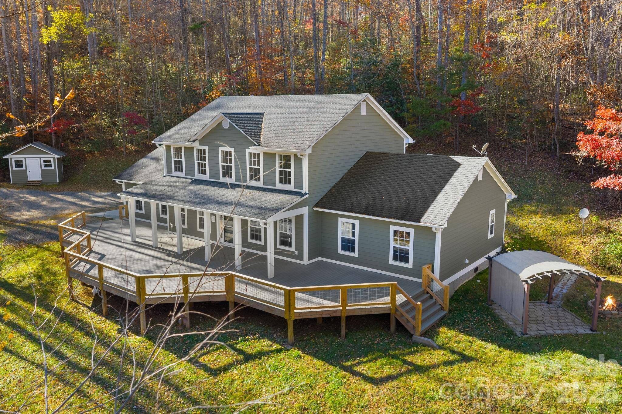 166 Jay Bird DR, Sylva, NC 28779