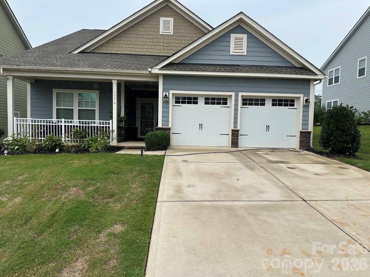 1376 Whistling LN, York, SC 29745