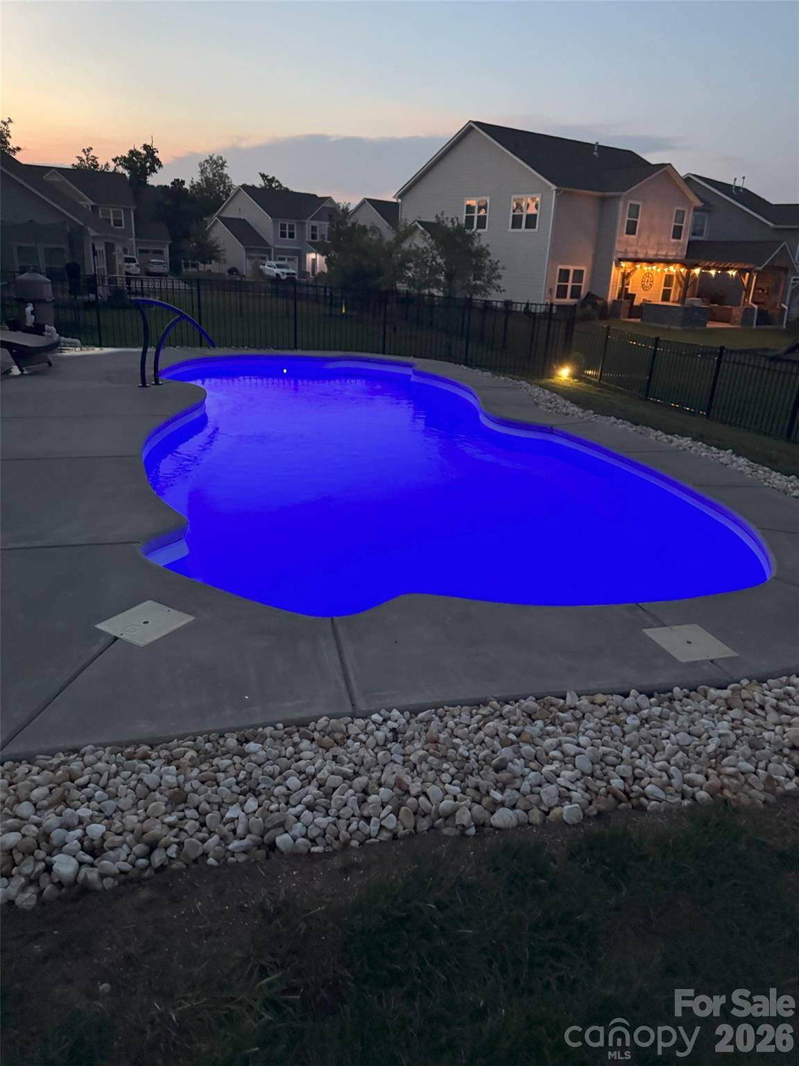 1376 Whistling LN, York, SC 29745