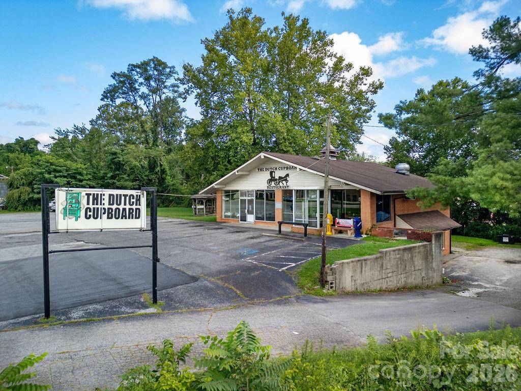 6500 Brevard RD, Etowah, NC 28729