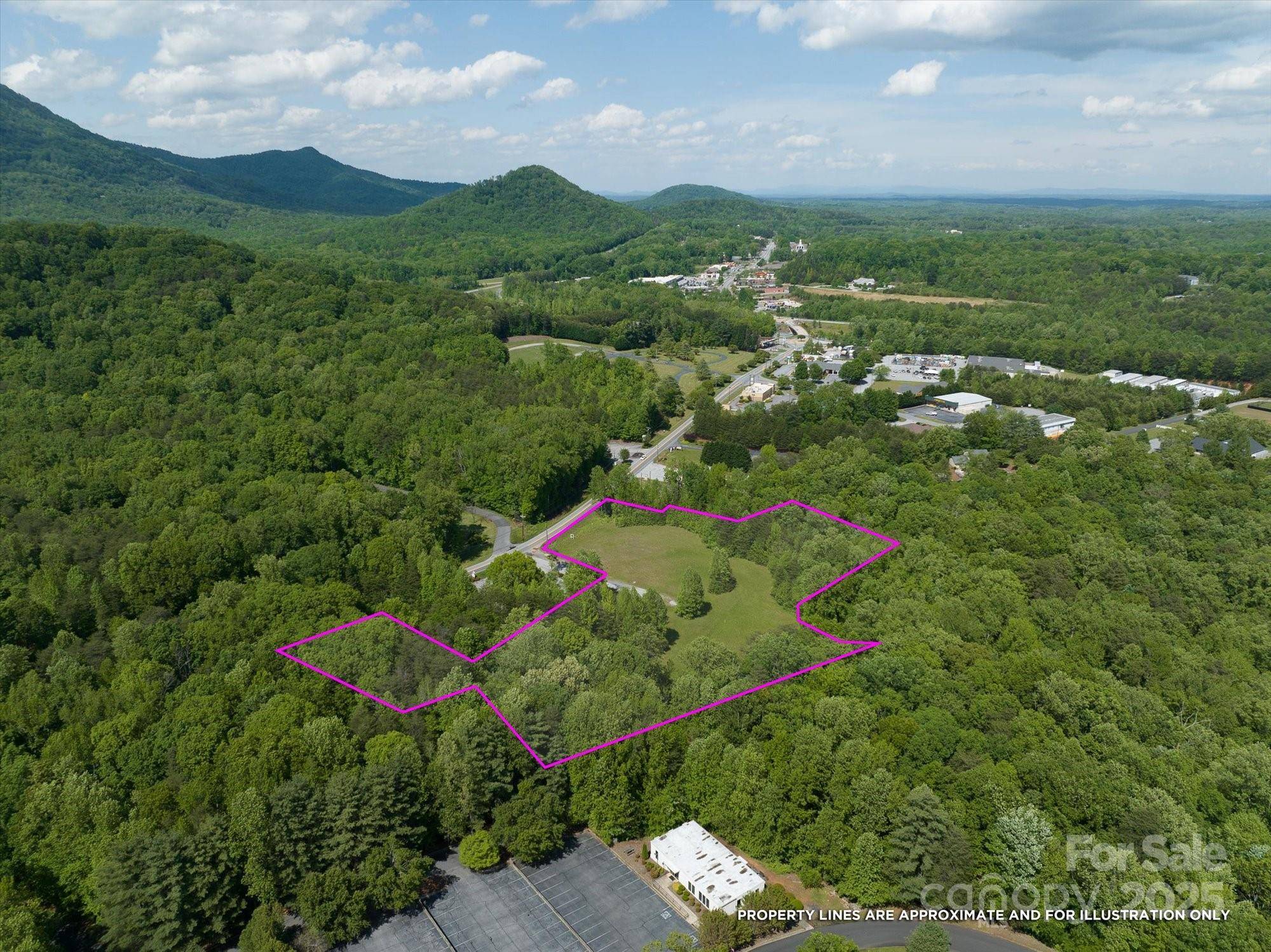 899 W Mills ST, Columbus, NC 28722