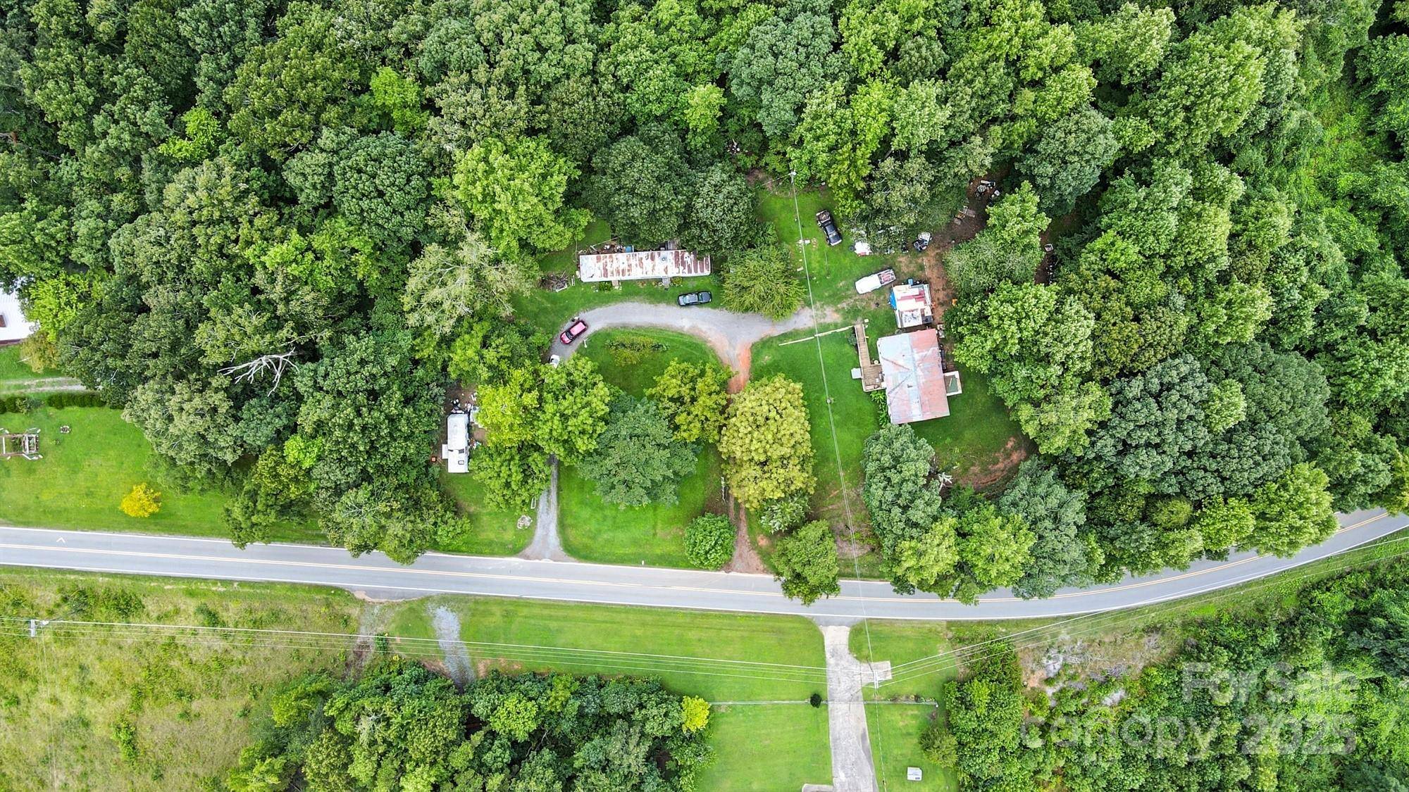 450 Dixon School RD, Kings Mountain, NC 28086