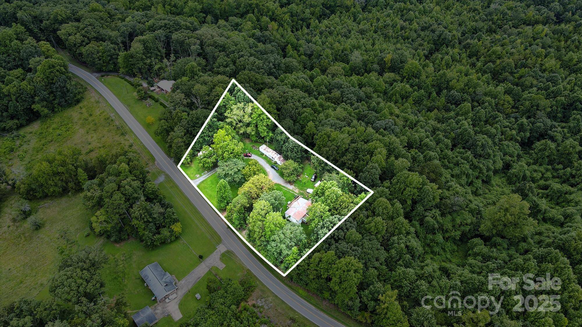 450 Dixon School RD, Kings Mountain, NC 28086