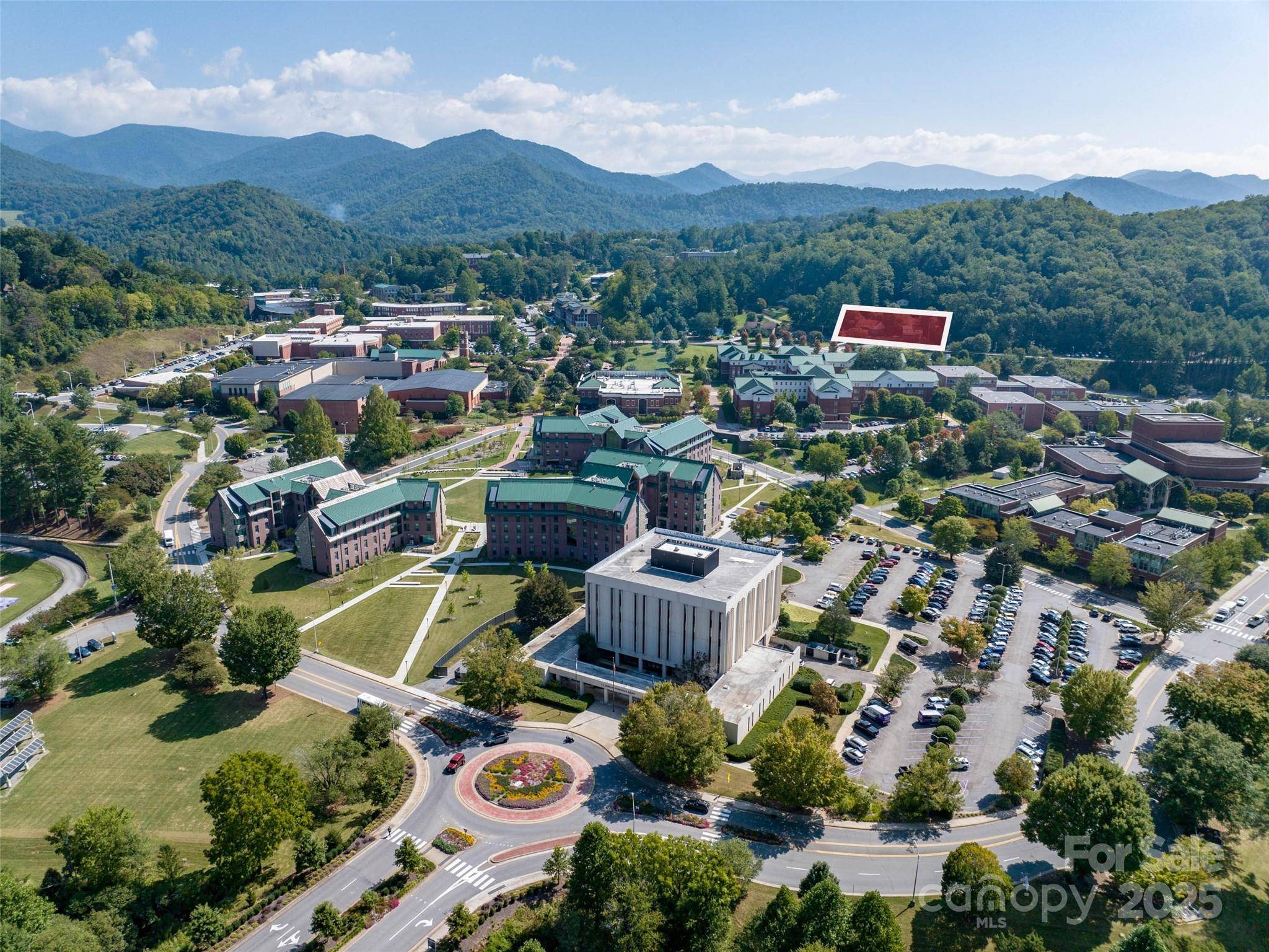 44 & 54 Legacy LN, Cullowhee, NC 28723