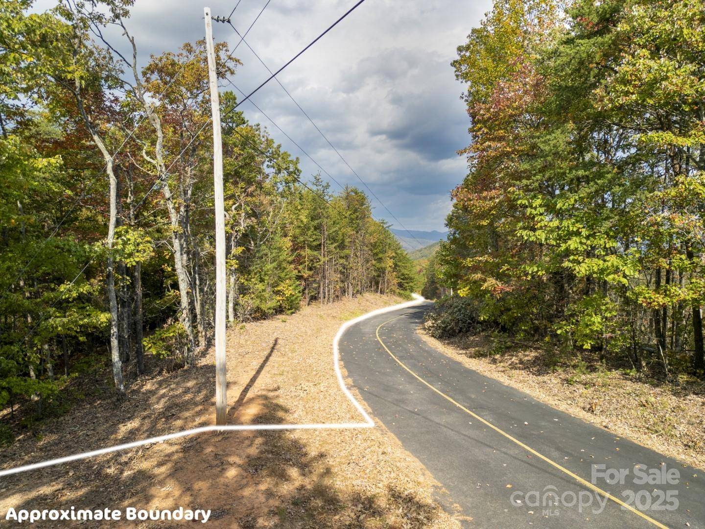 30 Mountain Lookout DR, Bostic, NC 28018
