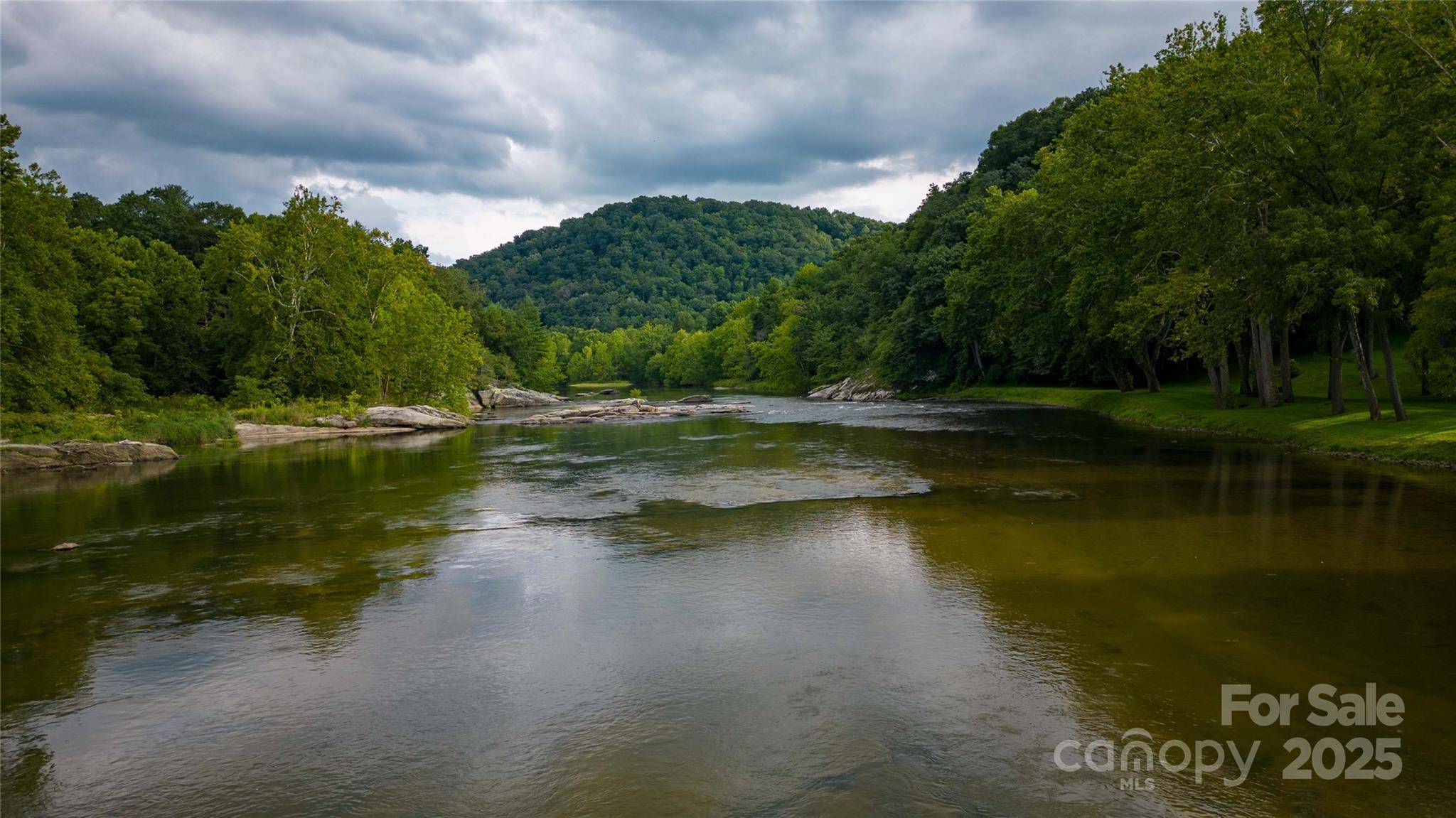 2161 River Bend RD, Mouth Of Wilson, VA 24363