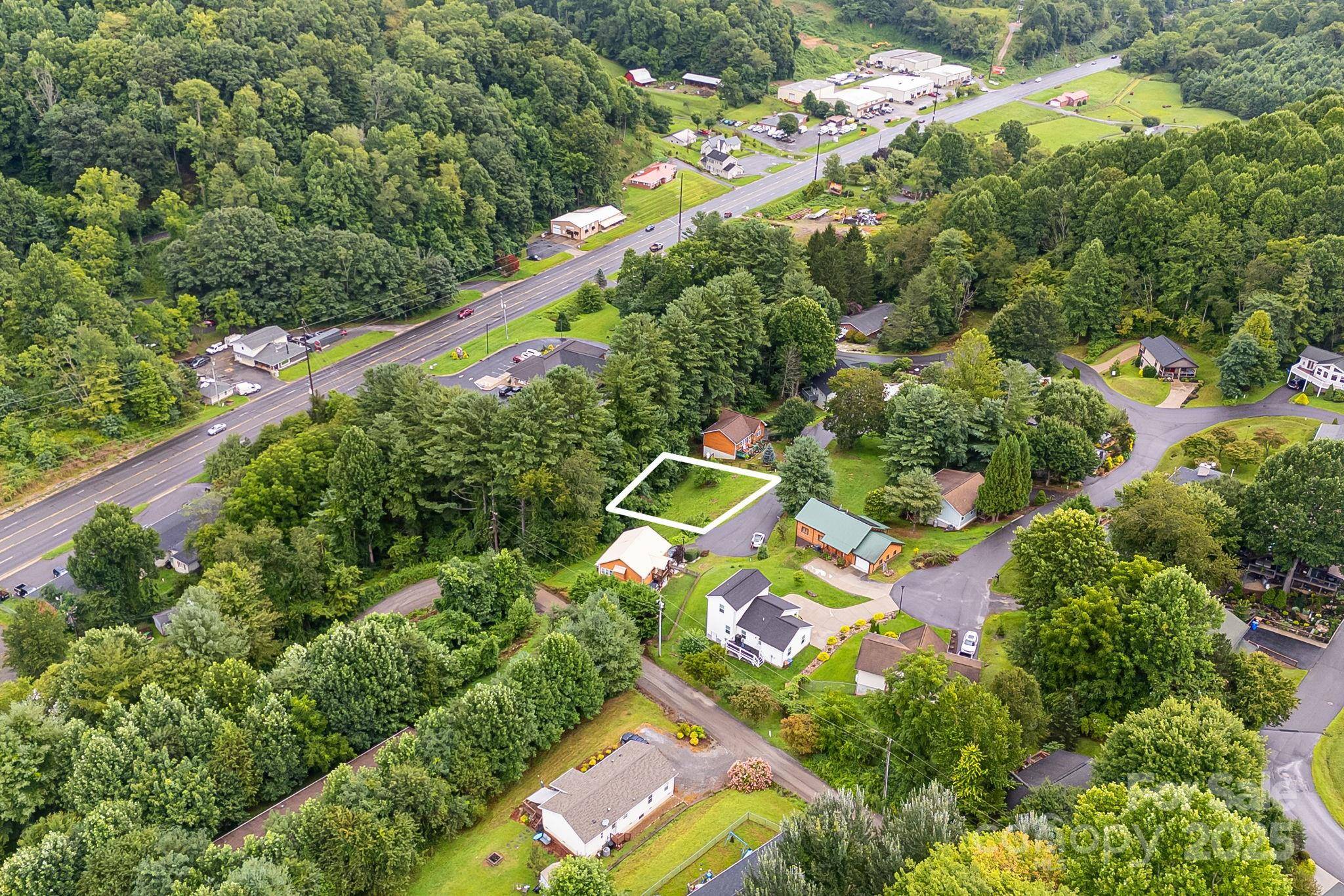9999 Whippoorwill WAY #6, Waynesville, NC 28786