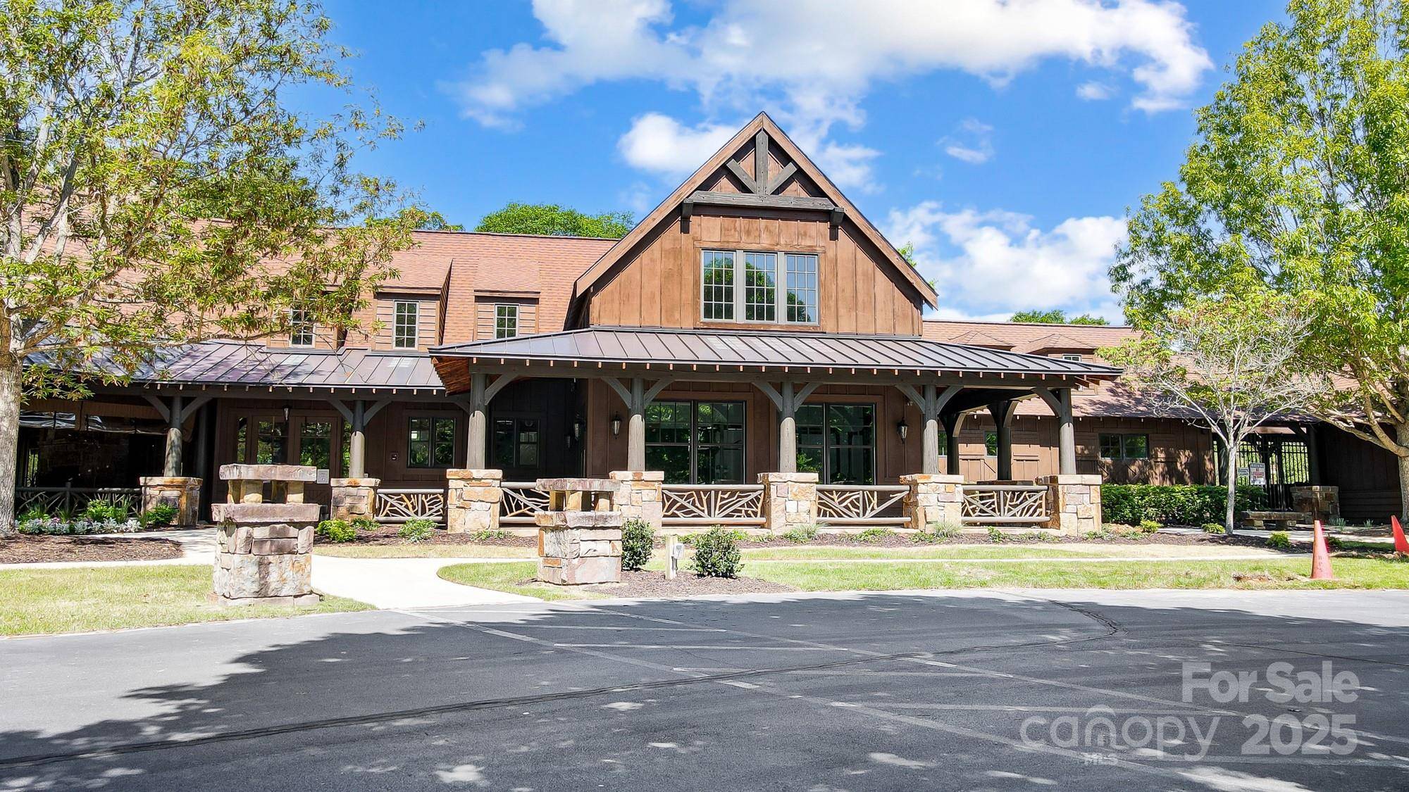 10629 Island Point RD, Charlotte, NC 28278