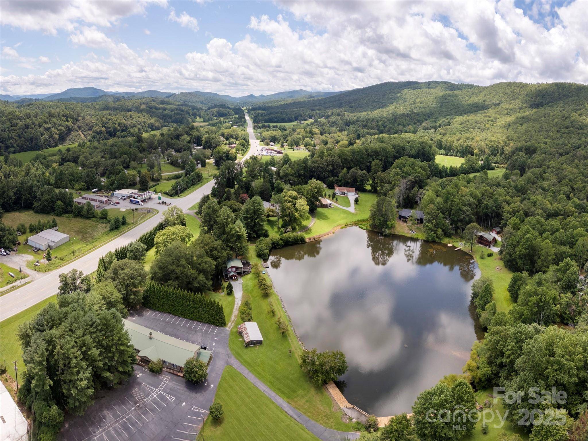 8826 Boylston HWY, Mills River, NC 28759