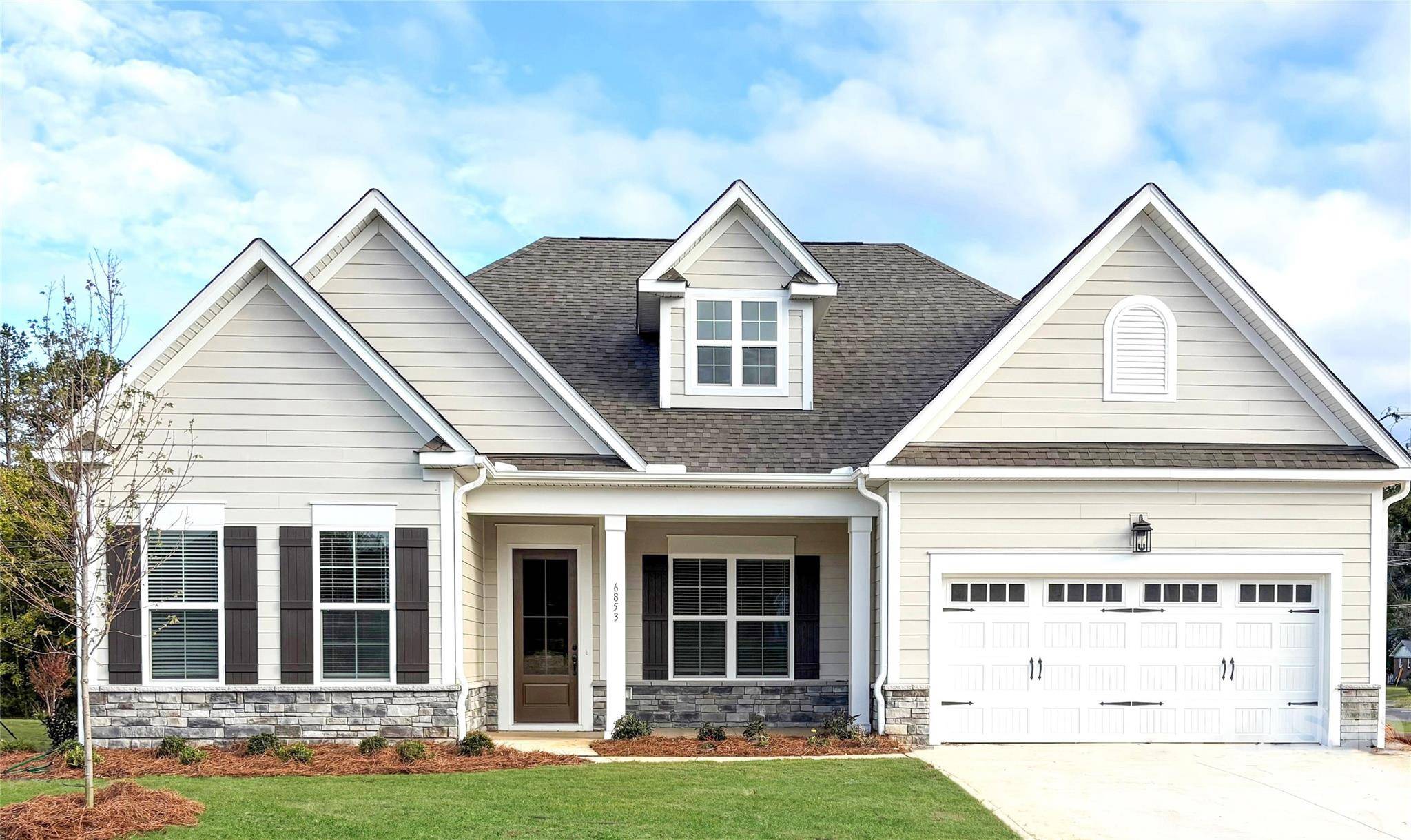6853 Glen Abbey LN, Mount Pleasant, NC 28124
