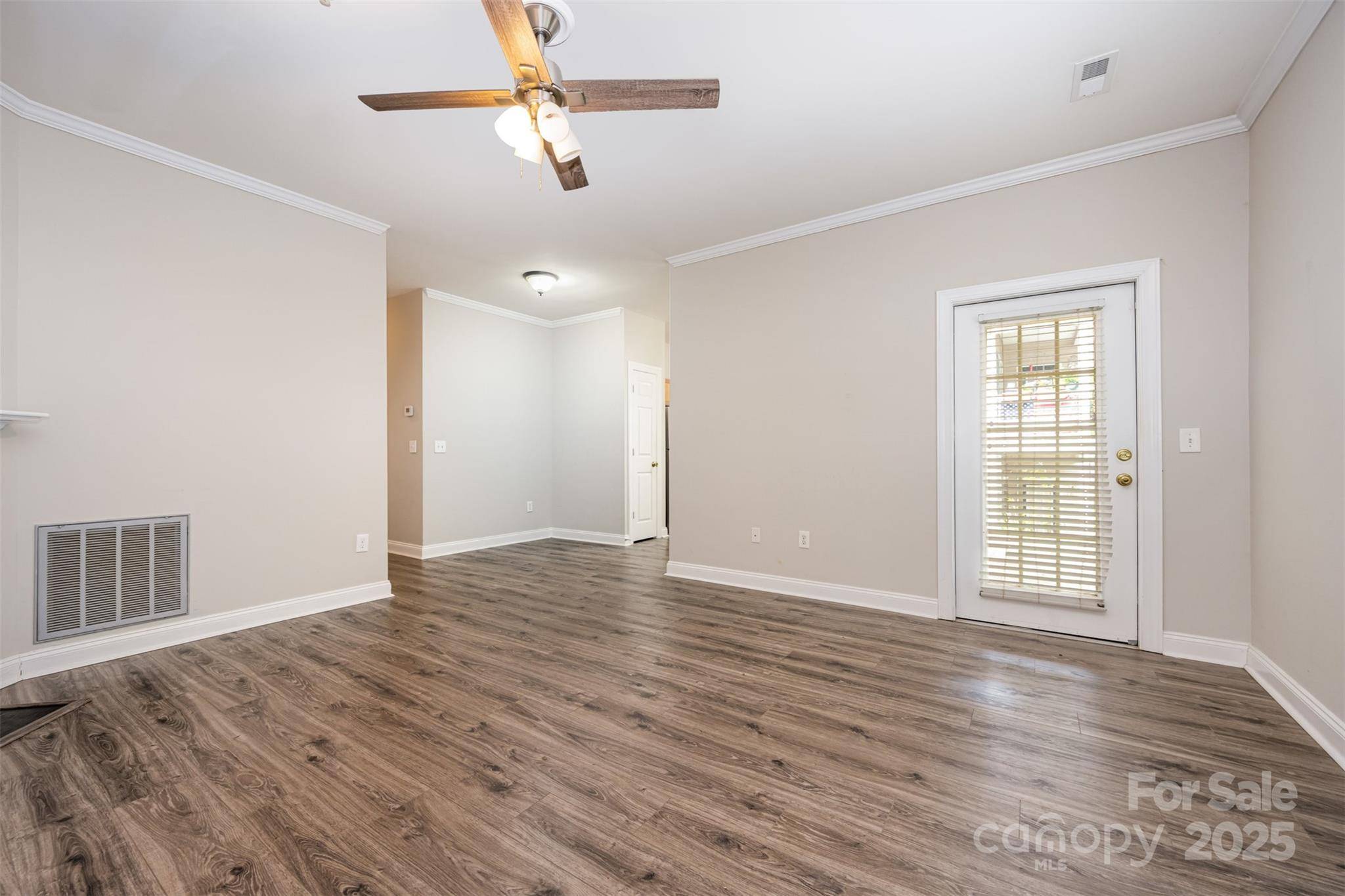 21252 Hickory ST, Cornelius, NC 28031
