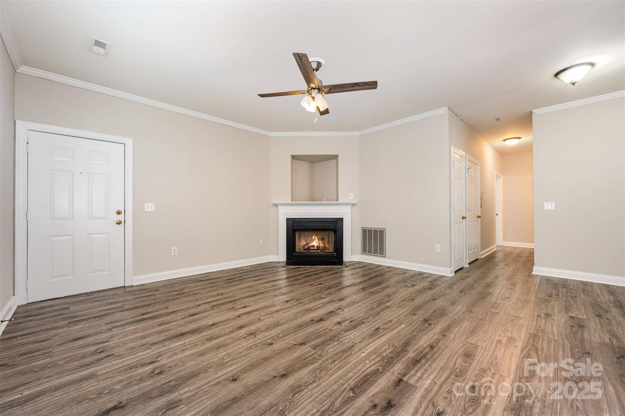21252 Hickory ST, Cornelius, NC 28031