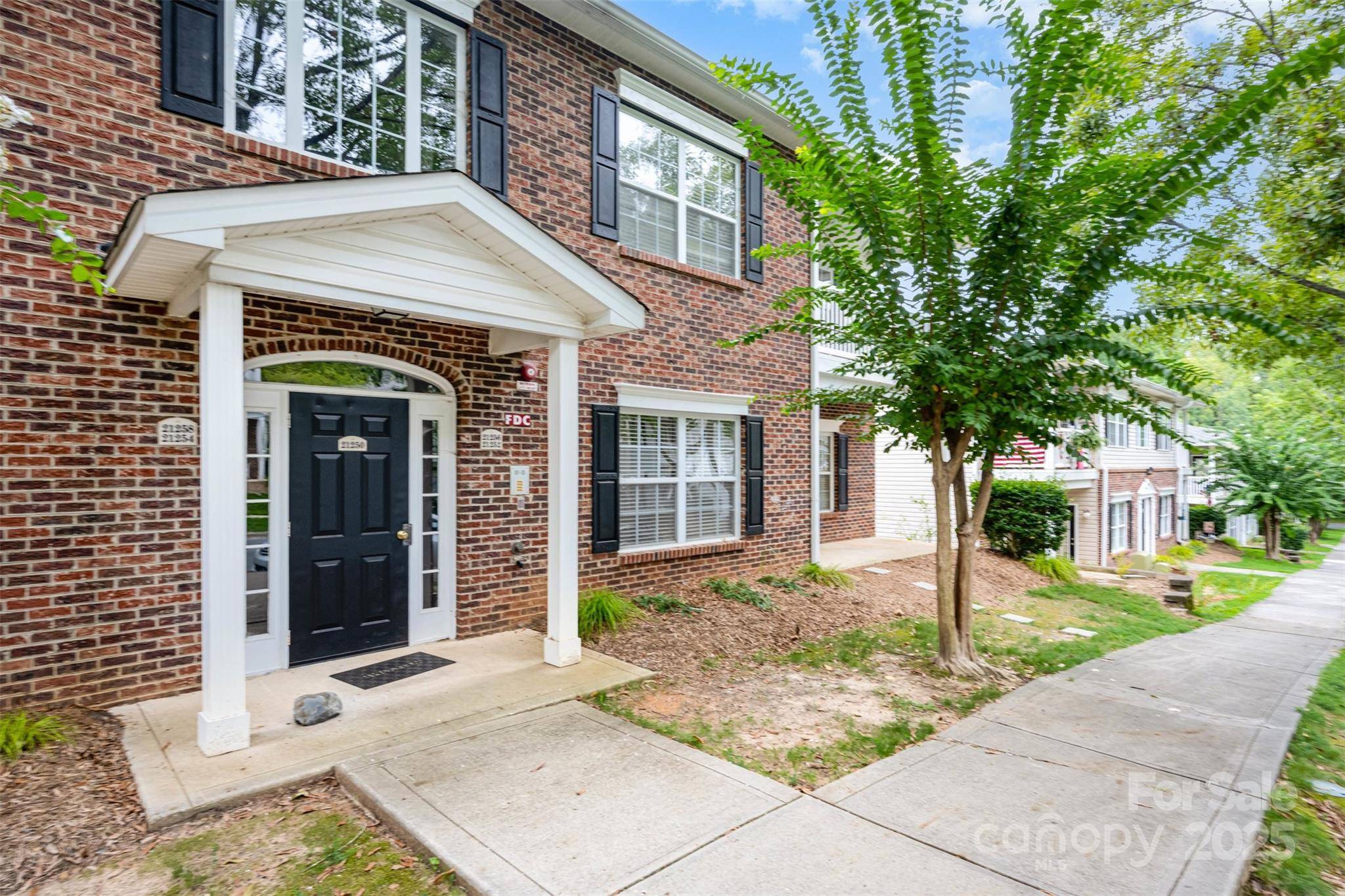 21252 Hickory ST, Cornelius, NC 28031