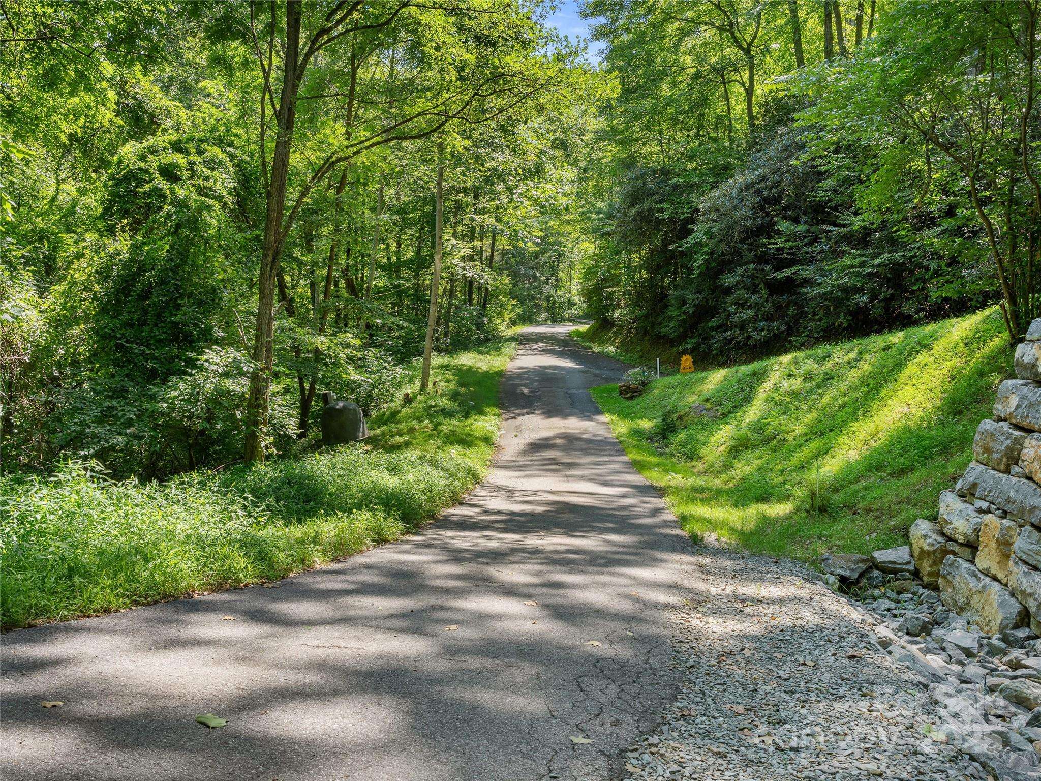 Lot 69 Falling Glen DR #69, Waynesville, NC 28785