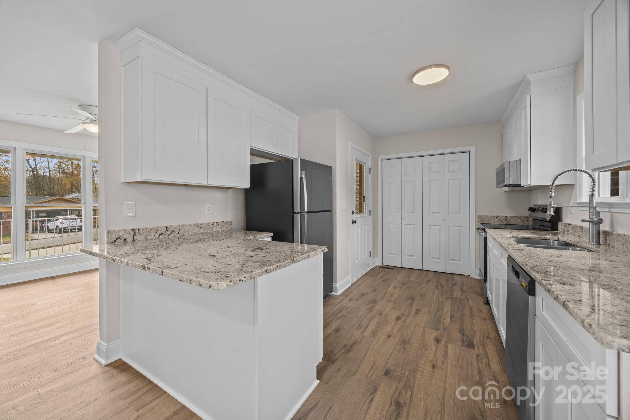1280 N Shaver ST, Salisbury, NC 28144