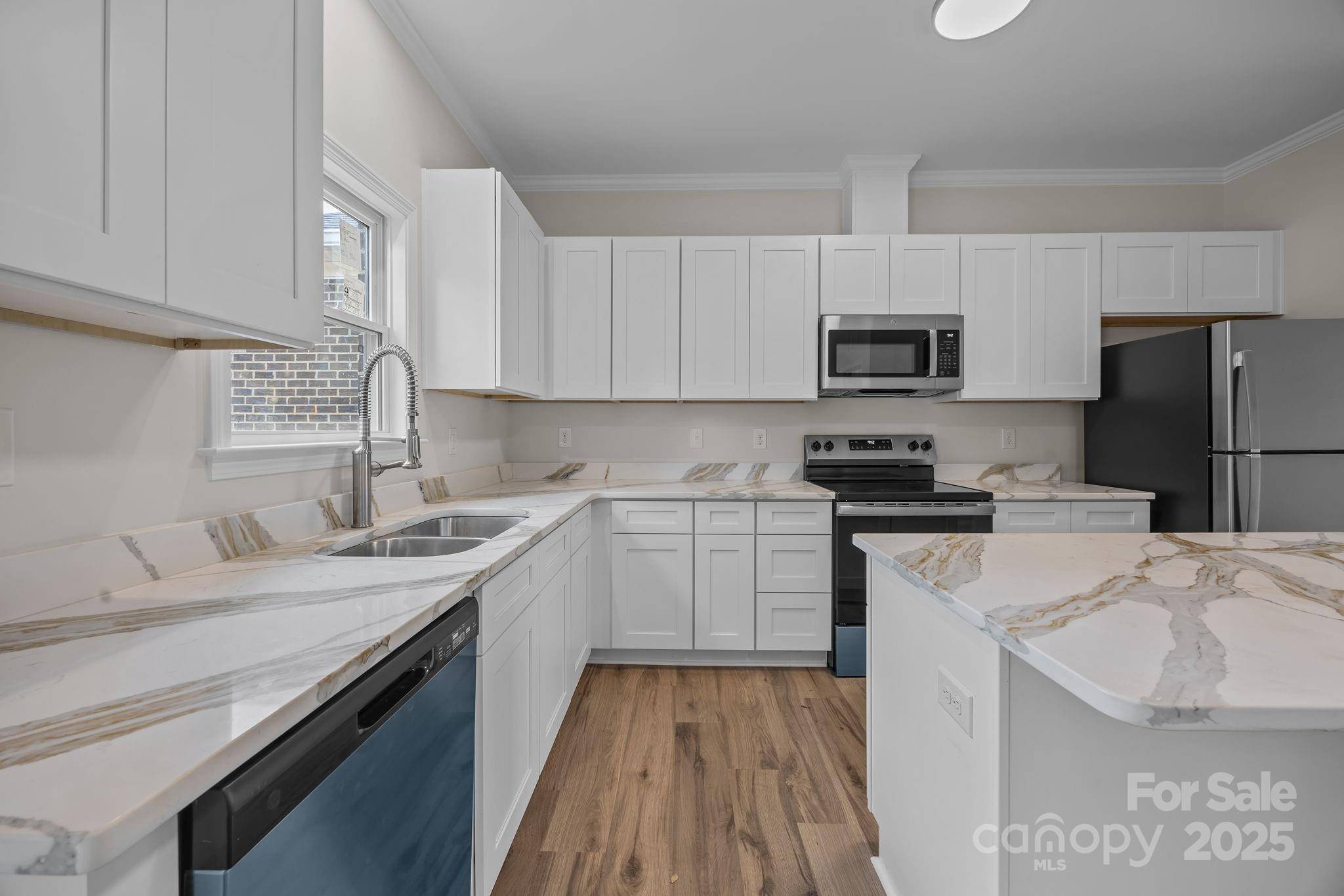 1270 N Shaver ST, Salisbury, NC 28144