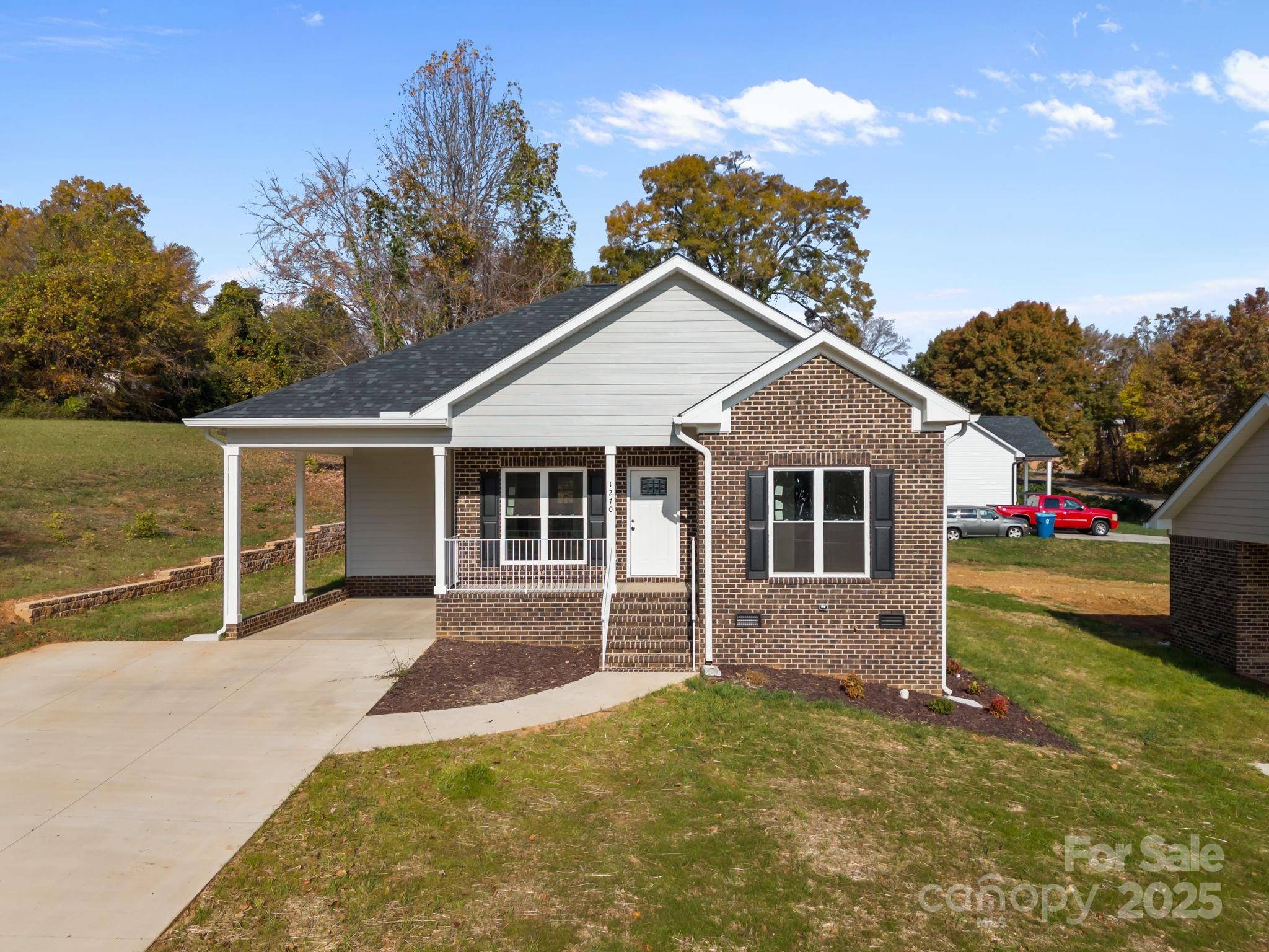 1270 N Shaver ST, Salisbury, NC 28144