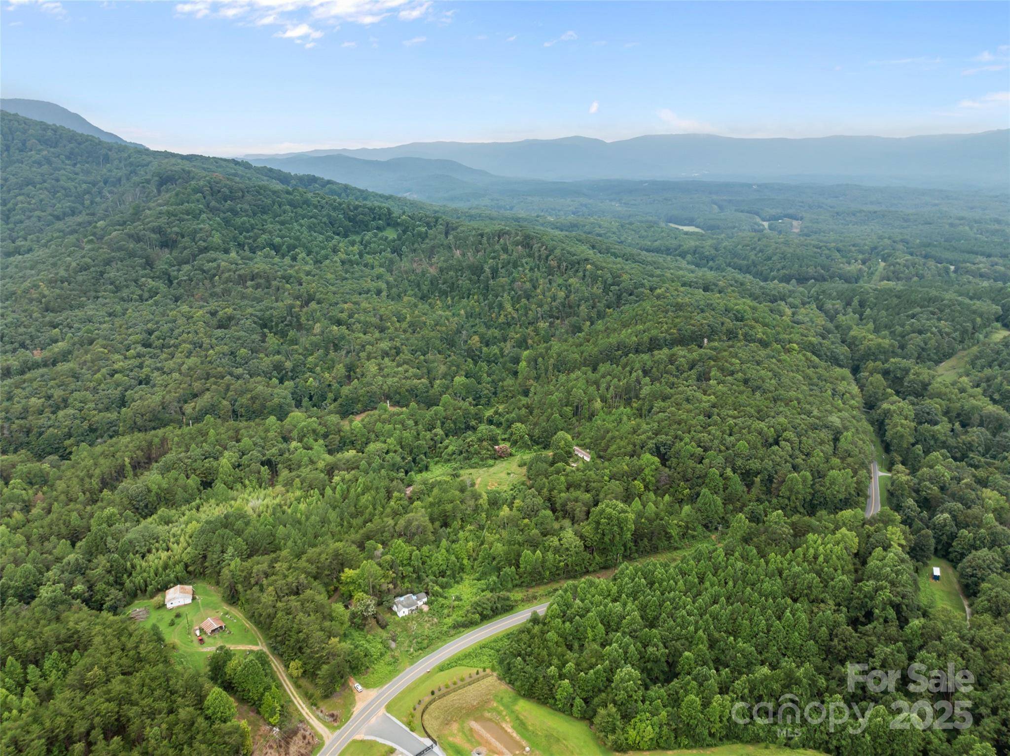 823 Silver Creek RD, Mill Spring, NC 28756
