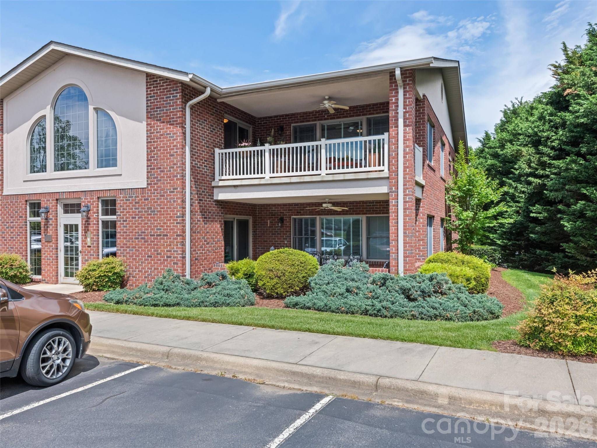 1465 S Lakeshore DR #B-2, Lake Junaluska, NC 28745