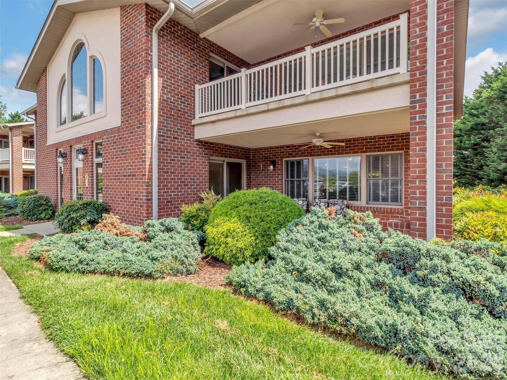1465 S Lakeshore DR #B-2, Lake Junaluska, NC 28745
