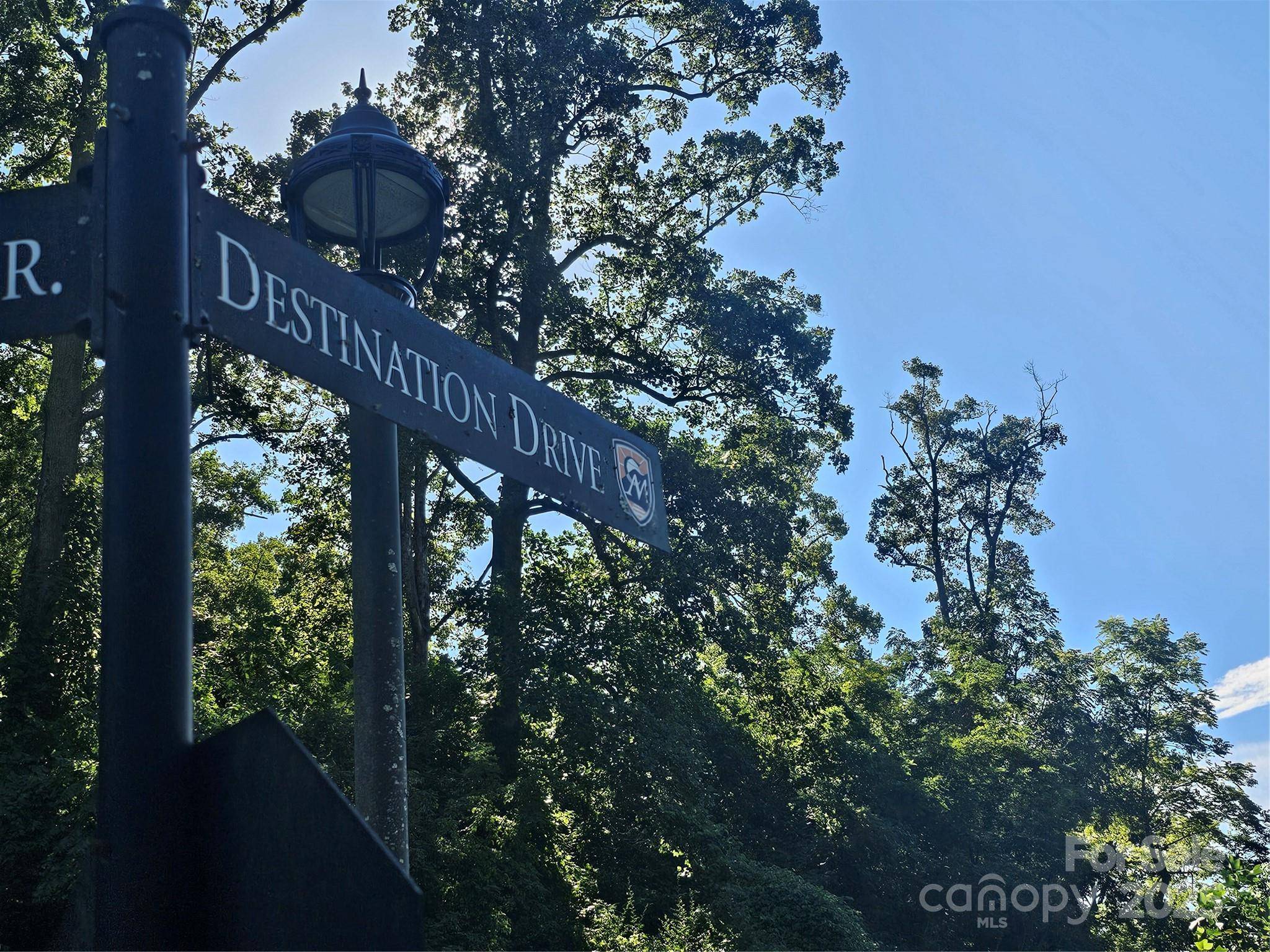 97 Destination DR, Asheville, NC 28806
